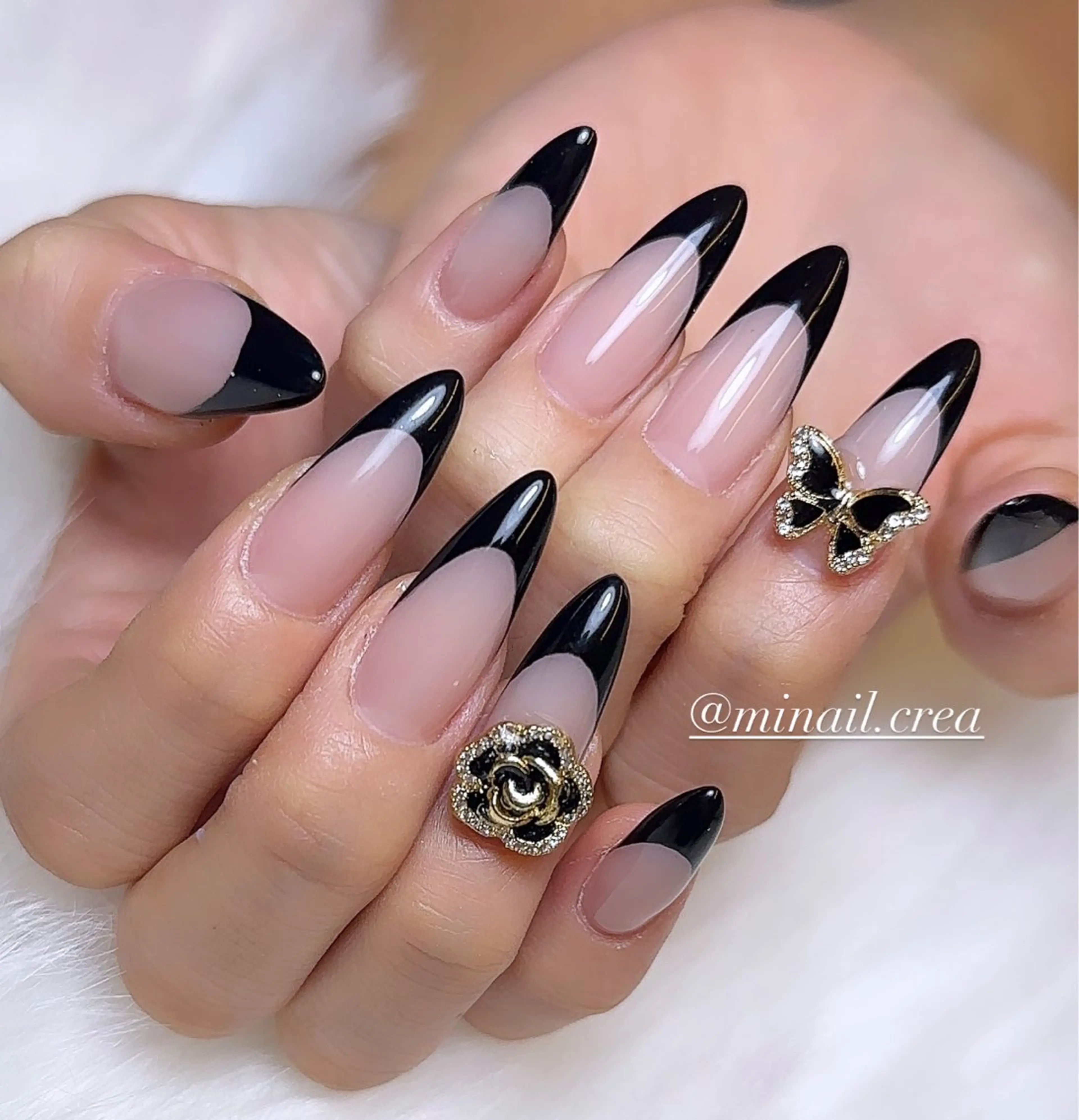 ネイル フレンチネイル キラキラネイル ロングネイル スカルプネイル シンプルネイル ハンドネイル CReA nailのネイルデザイン