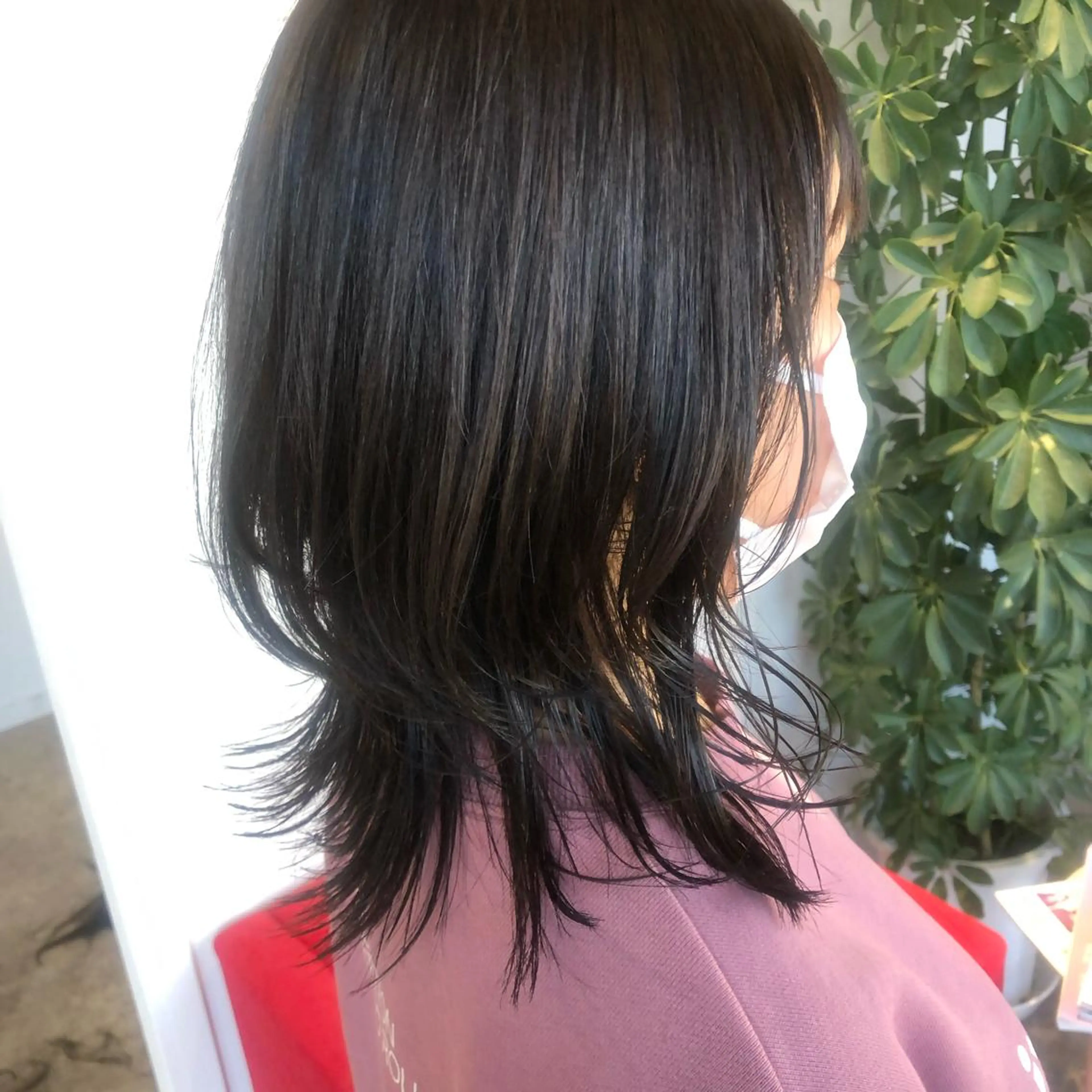 ミディアム ウルフカット 堀越 エリのヘアスタイル