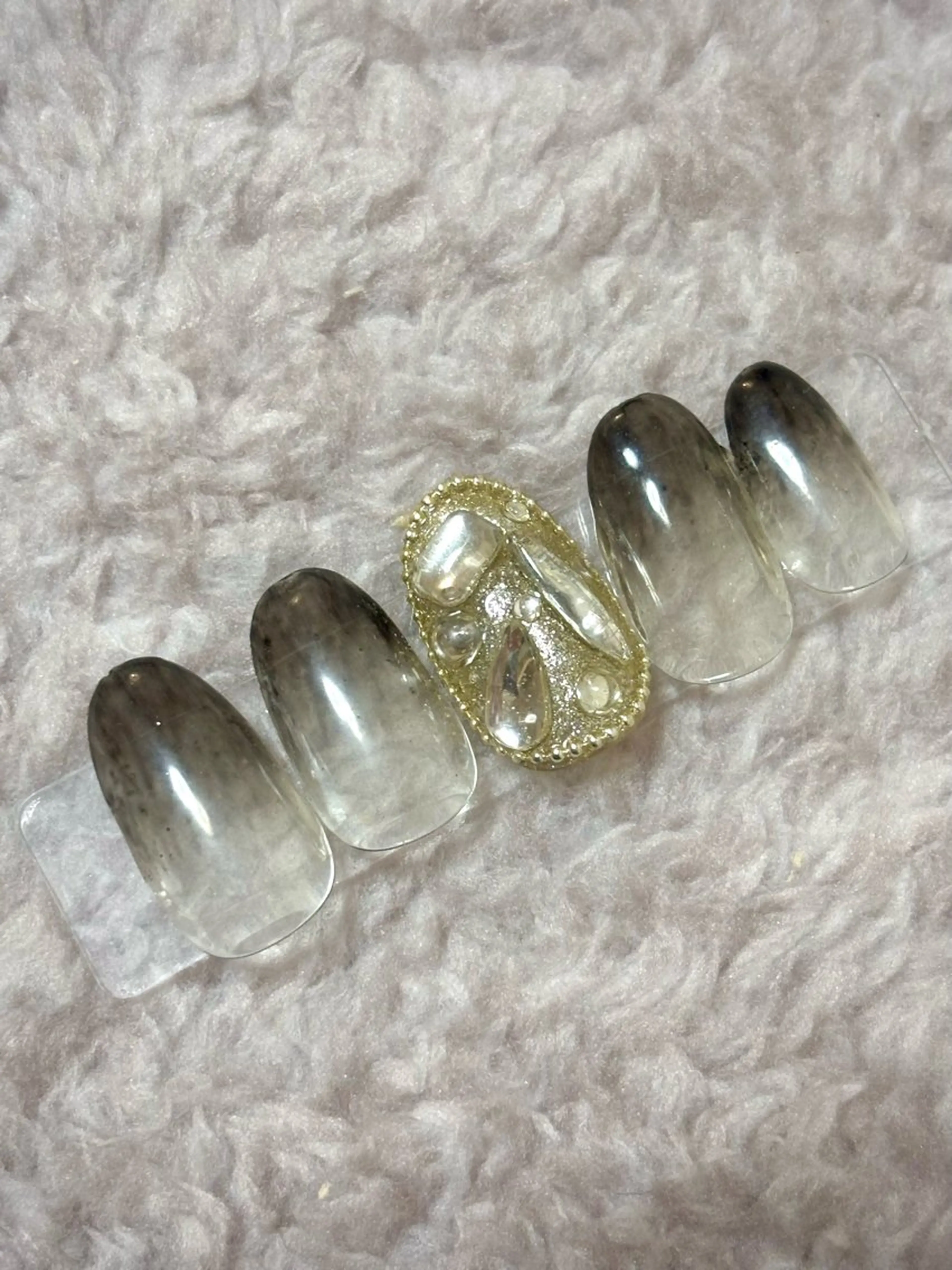 ネイル ゆうちゃんネイル フィルイン対応サロンのネイルデザイン