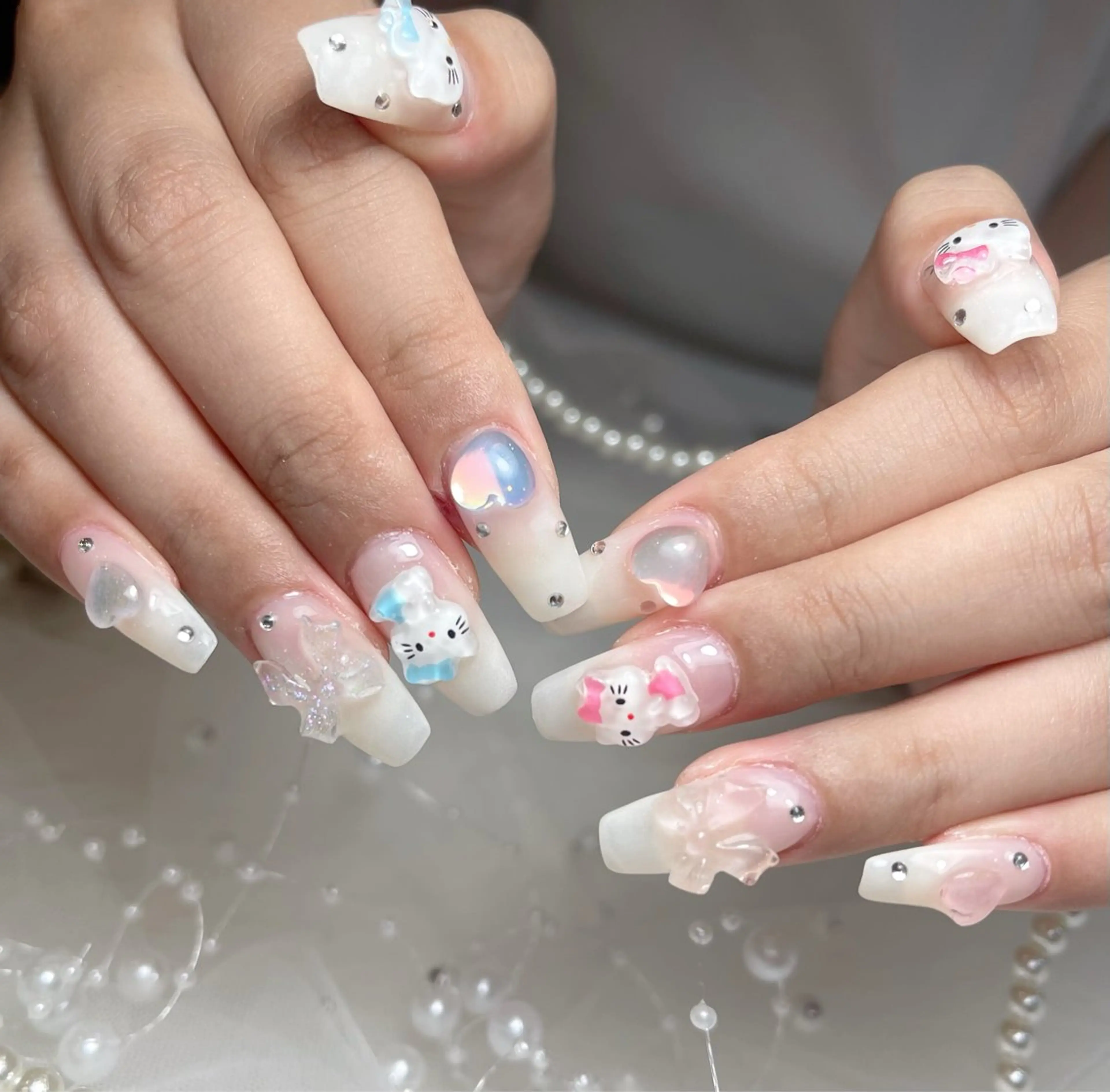 ミディアム Chiin Nailのネイルデザイン