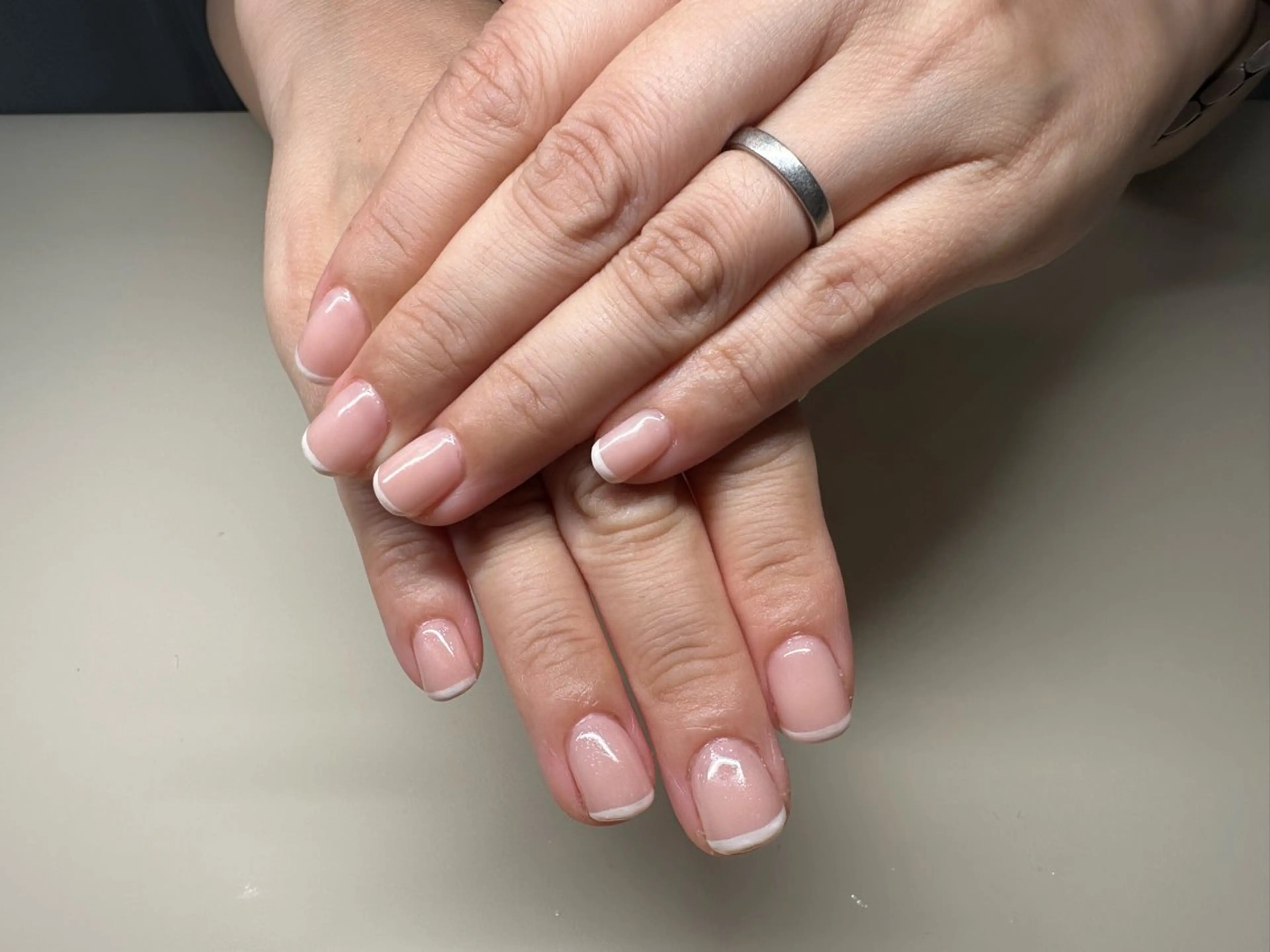 ネイル フレンチネイル ネイルルーム103 マイコのネイルデザイン