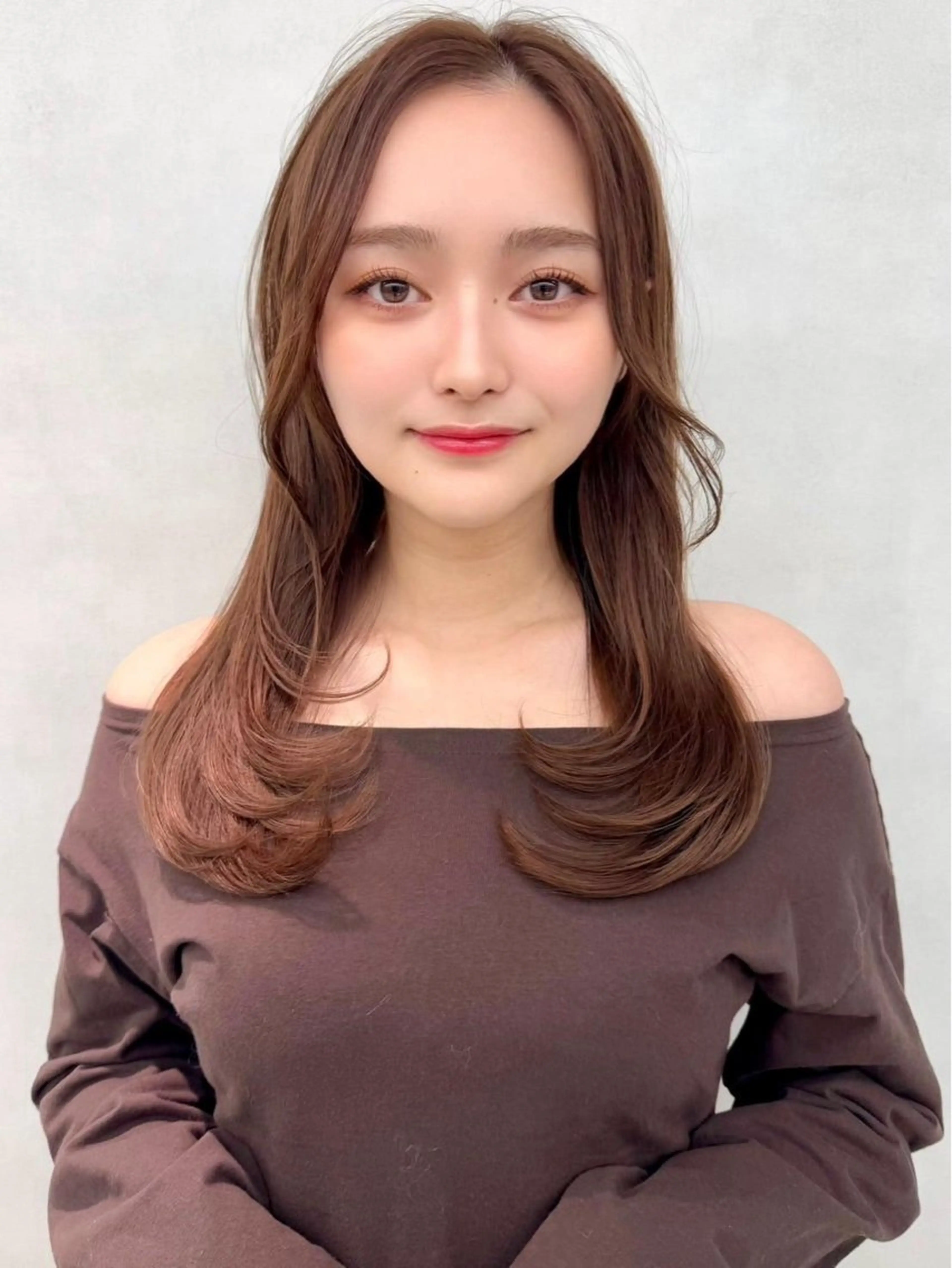 セミロング カラー ヘアアレンジ 顔周りカット 韓国風ヘア レイヤーカット 小顔カット カット ヘアカラー ✨レイヤー/ 透明感カラー✨冨永剛のヘアスタイル