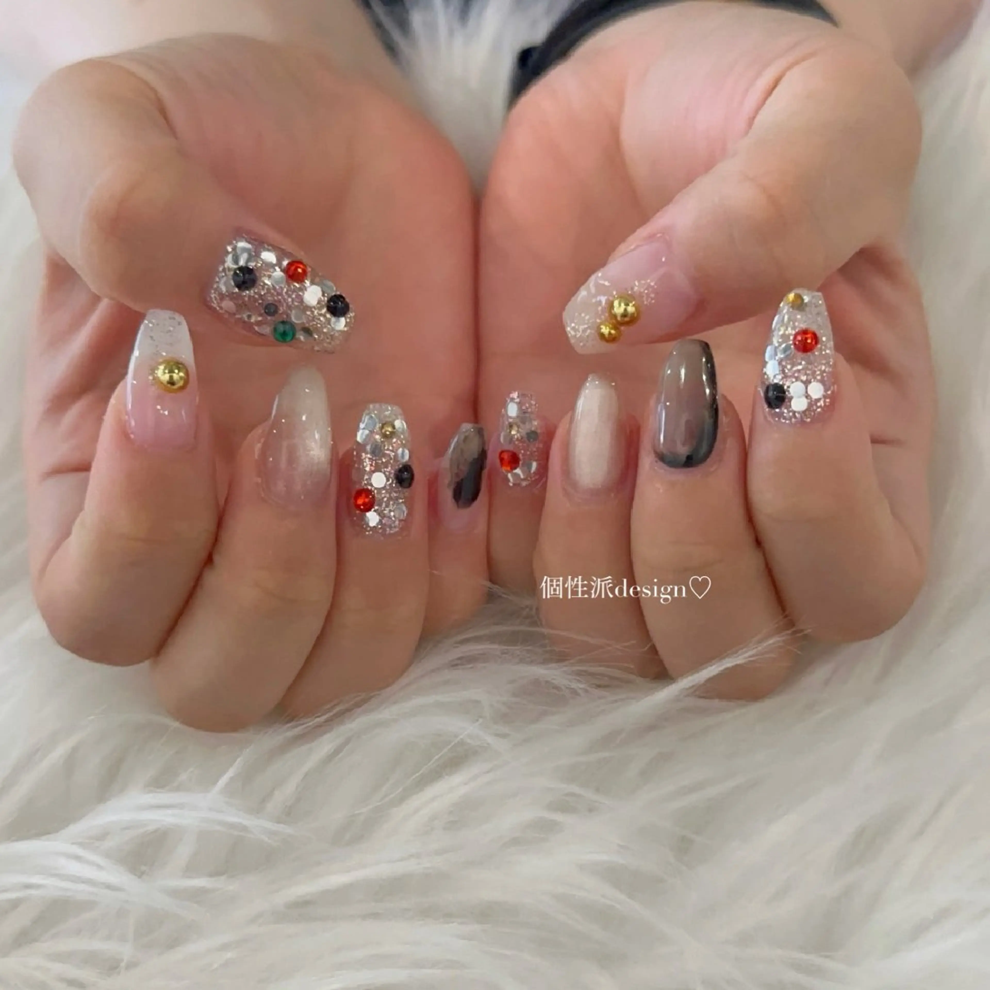 ネイル Laula🤍 ayakaのネイルデザイン