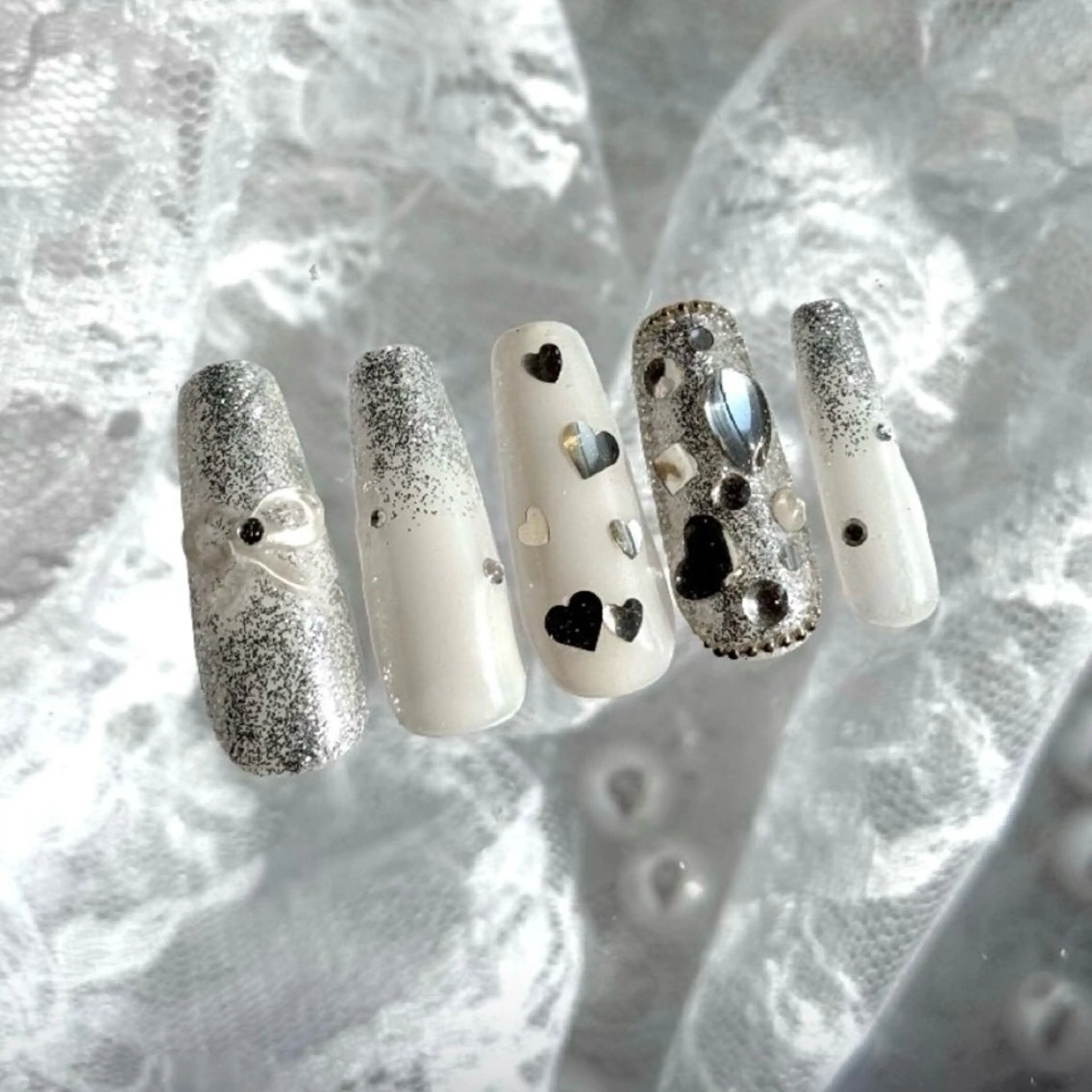 ネイル ワンホンネイル m. akiのネイルデザイン