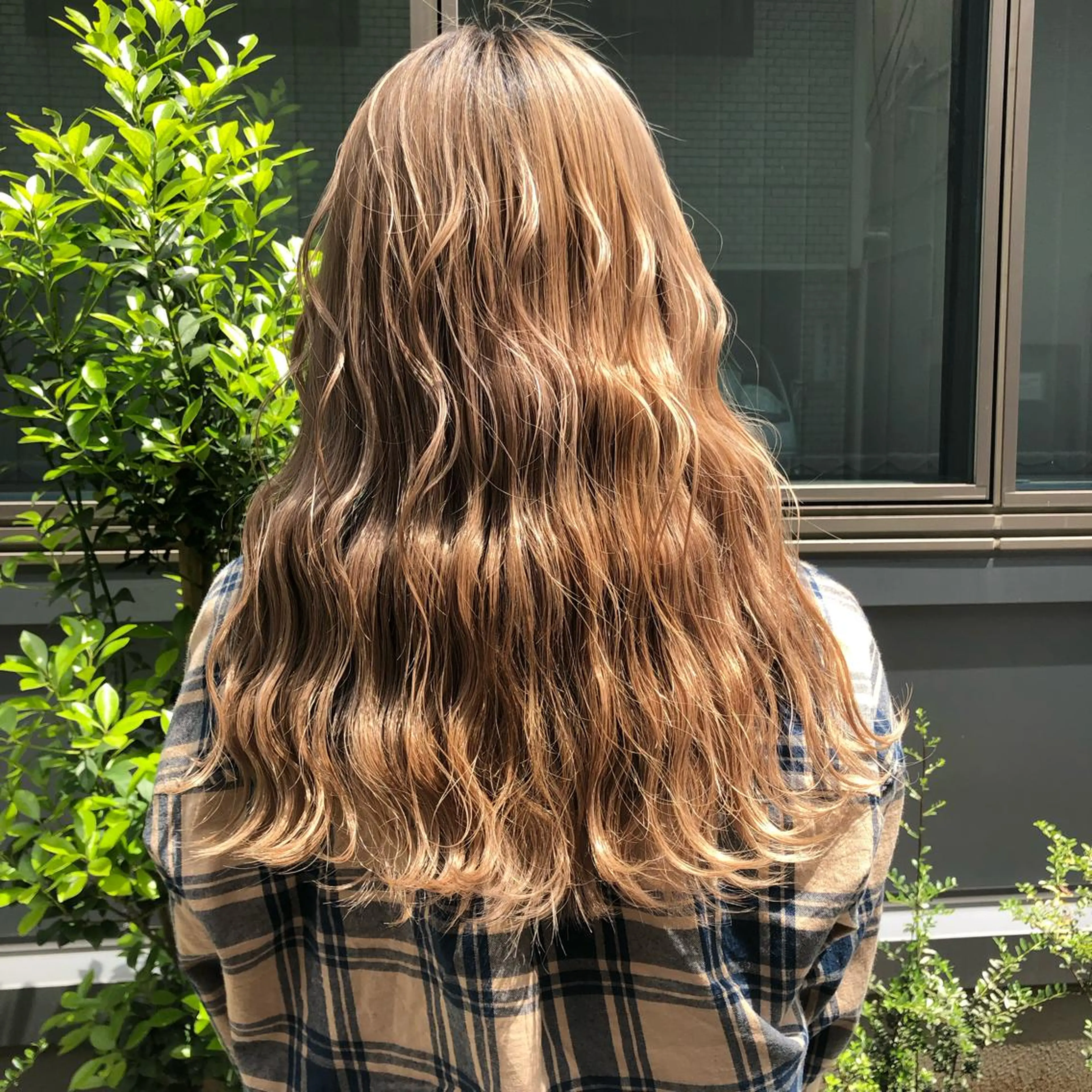 ロング カラー ゆう🫧 透明感/ハイトーンのヘアスタイル