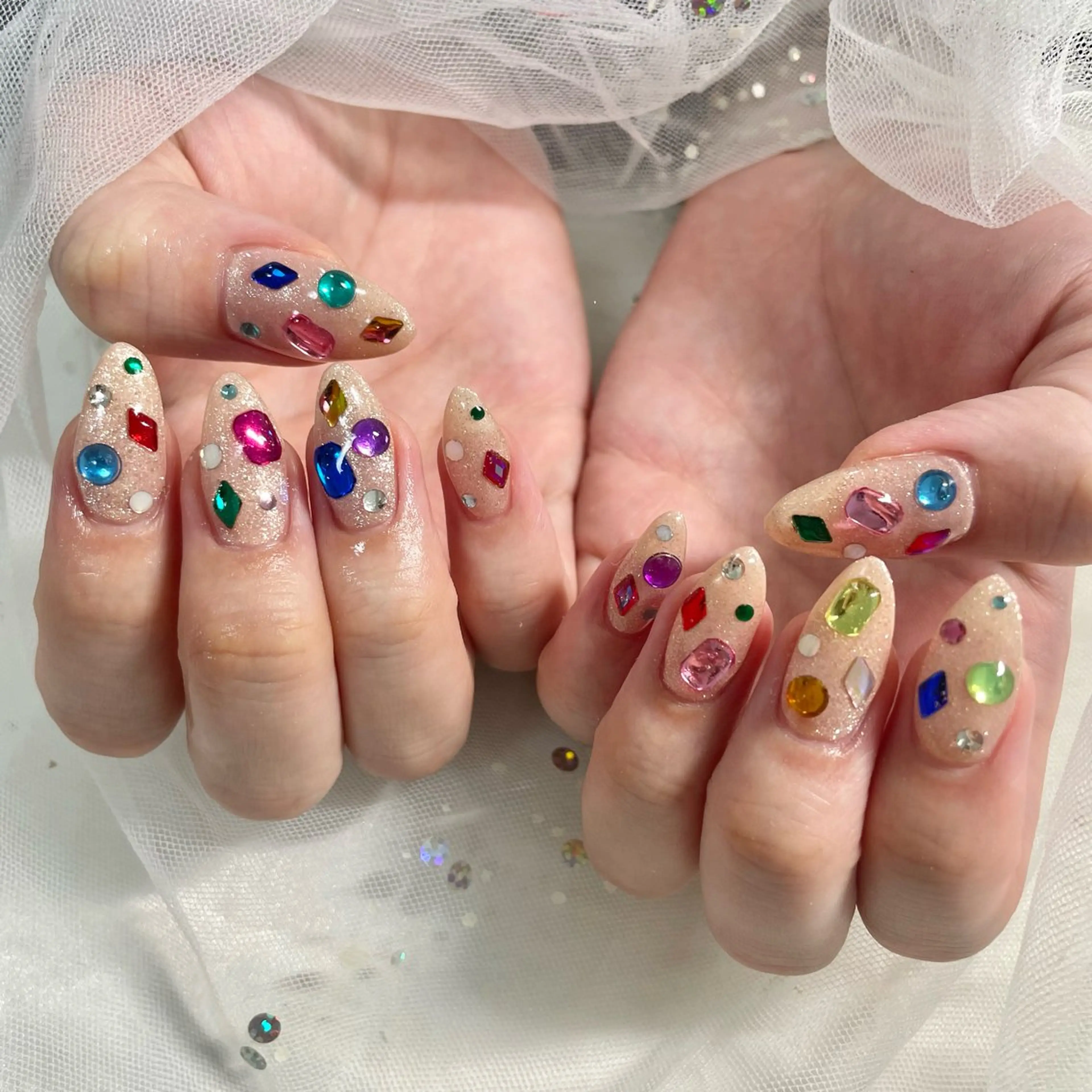 ロング ネイル キラキラネイル 🎀AYAKO 🎀中韓ネイルのネイルデザイン