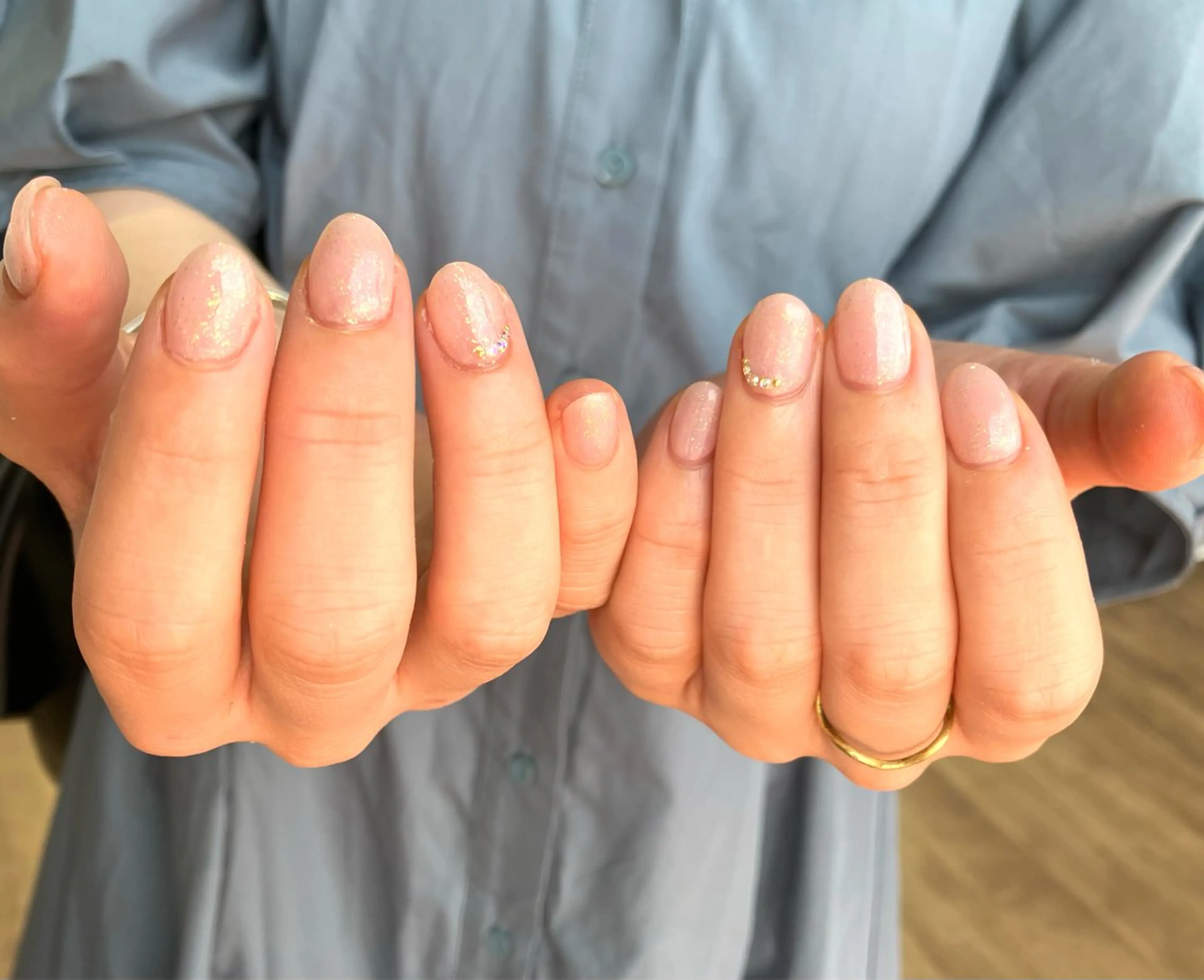 ネイル ラメ(グリッター) オフィスネイル nailsister まゆのネイルデザイン