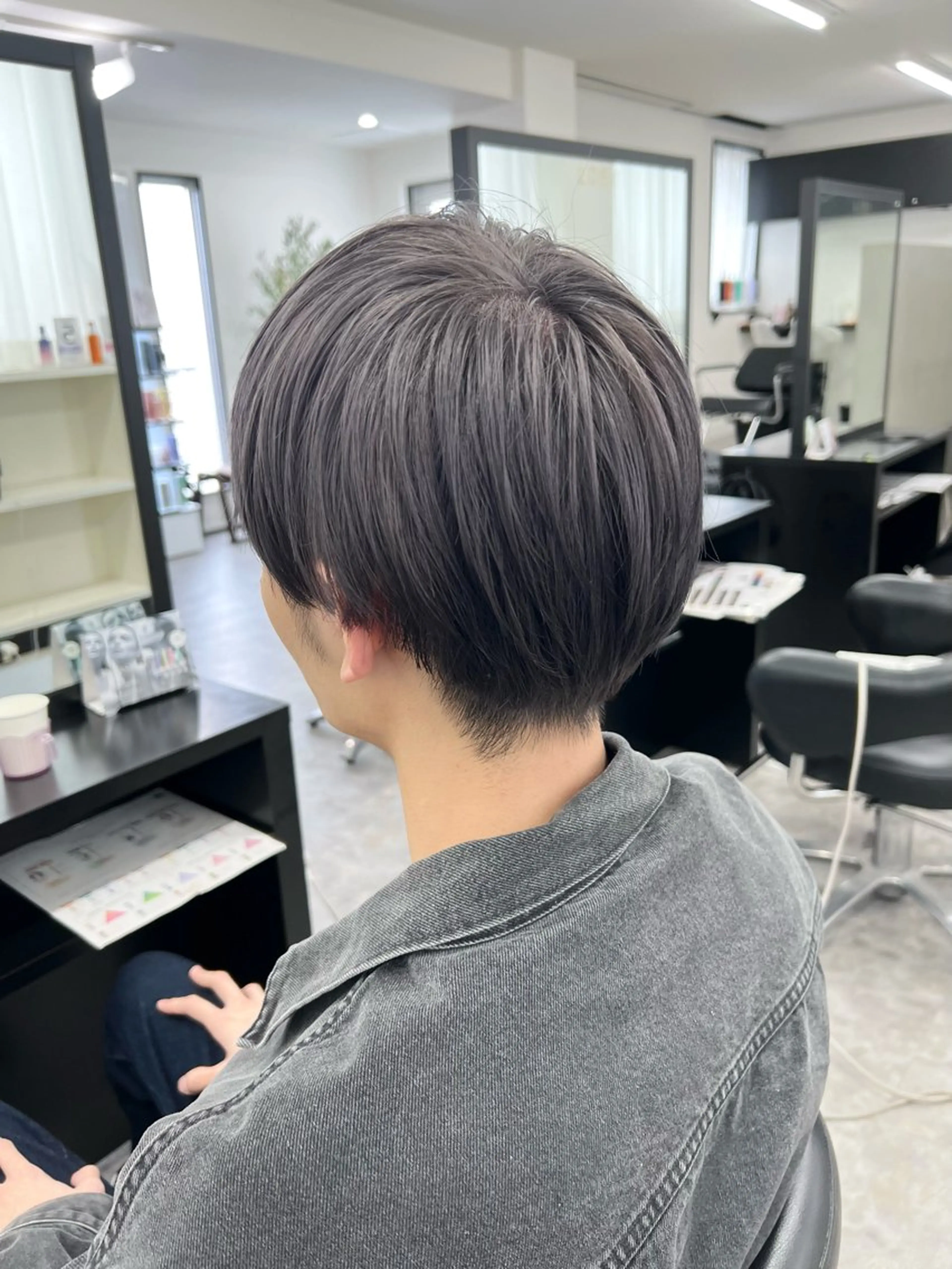 カラー メンズ C'LD Hair トモヤのヘアスタイル