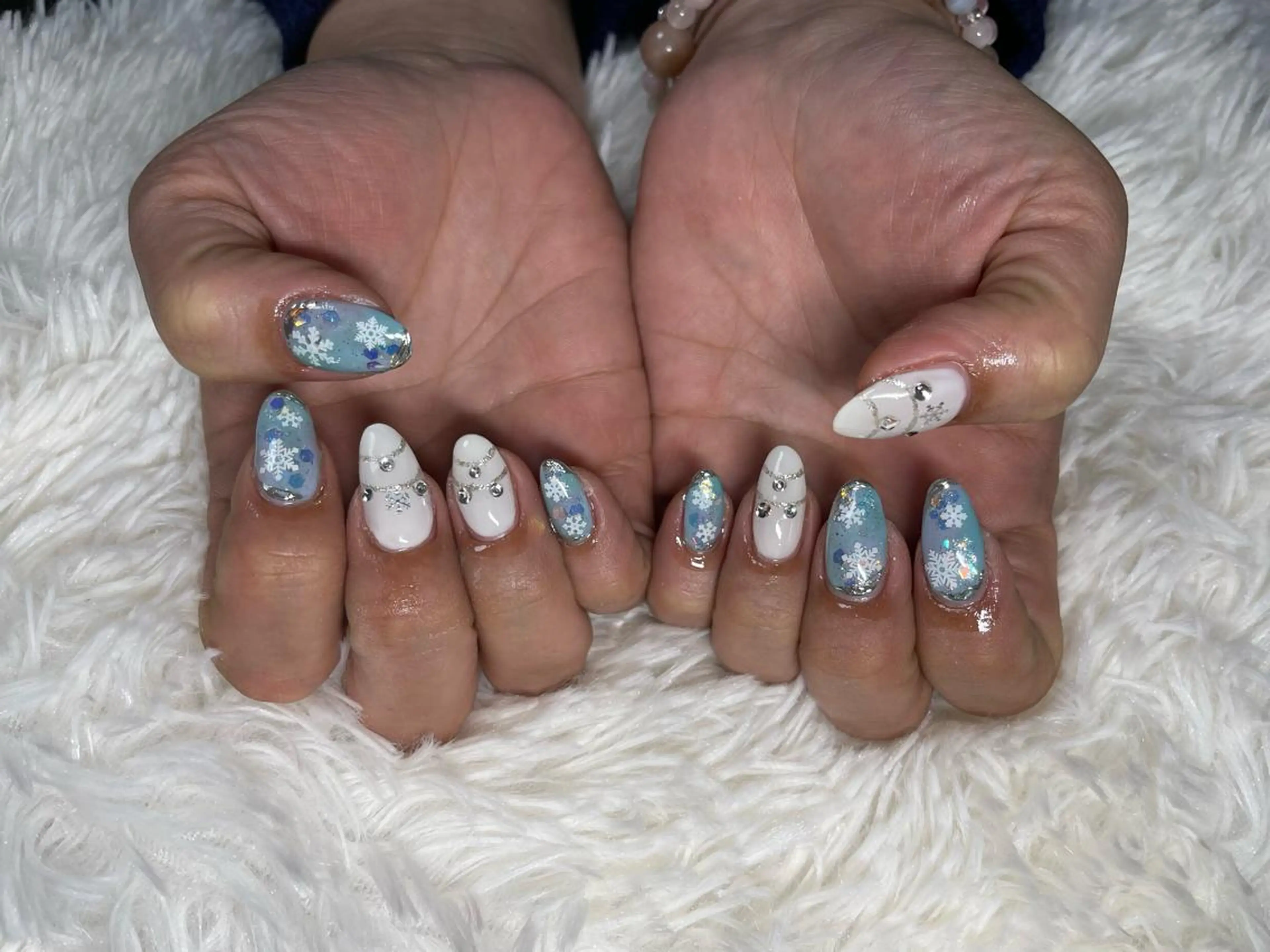 ネイル ハンドネイル R’s nailのエステ・リラクイメージ