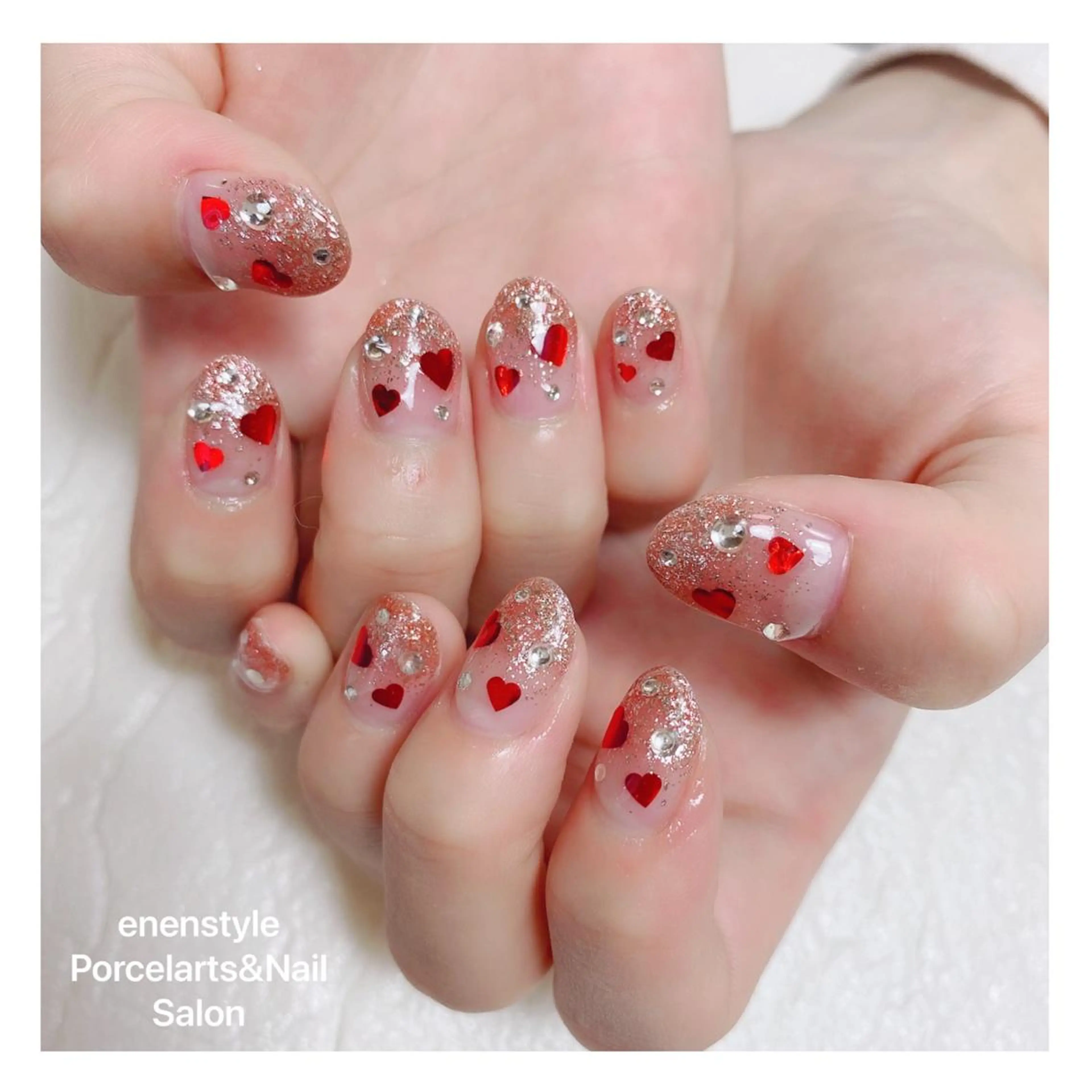 ミディアム ネイル ハンドネイル 👑enen style👑のネイルデザイン