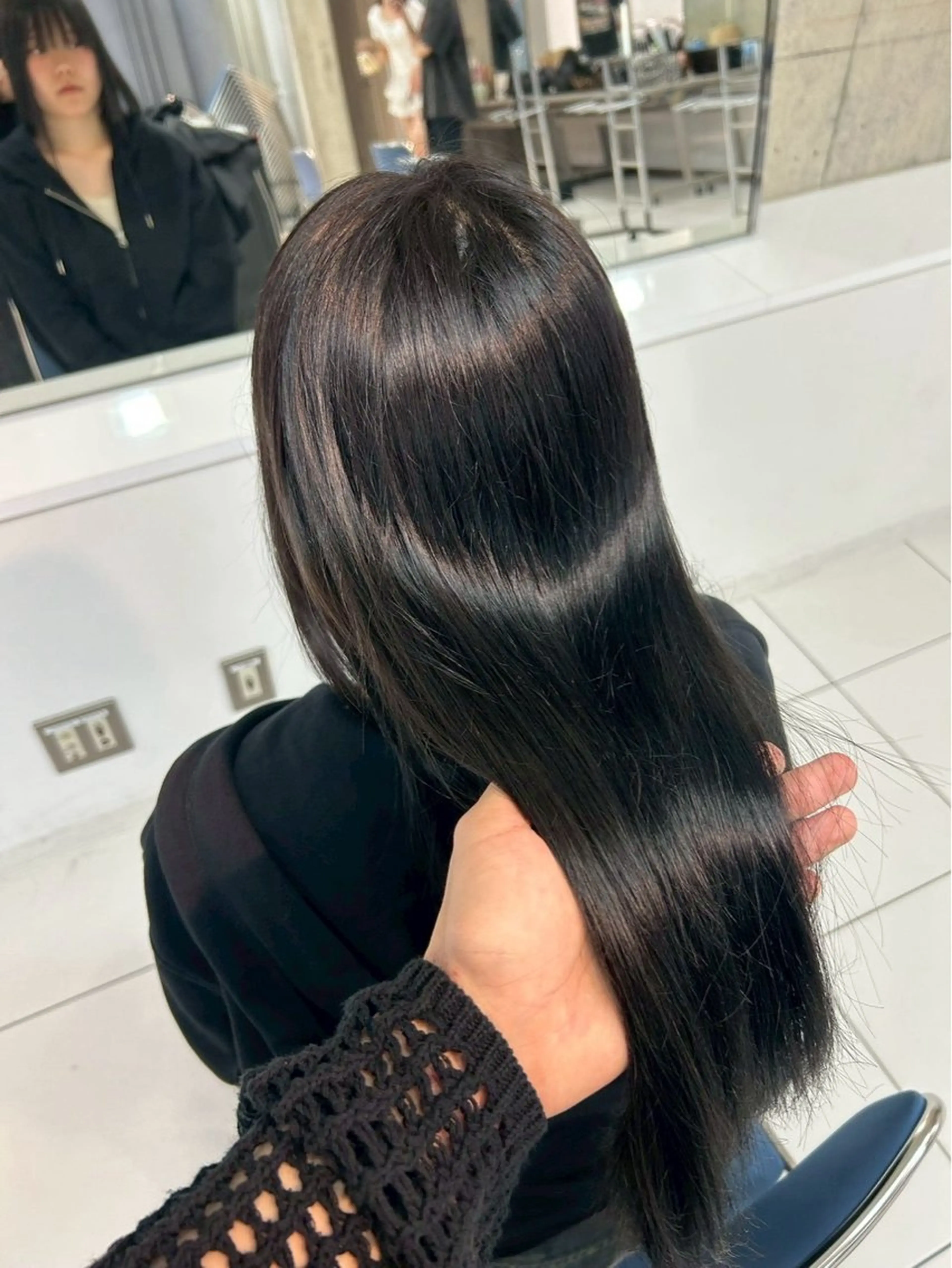 練習モデル 縮毛矯正＋トリートメントの写真