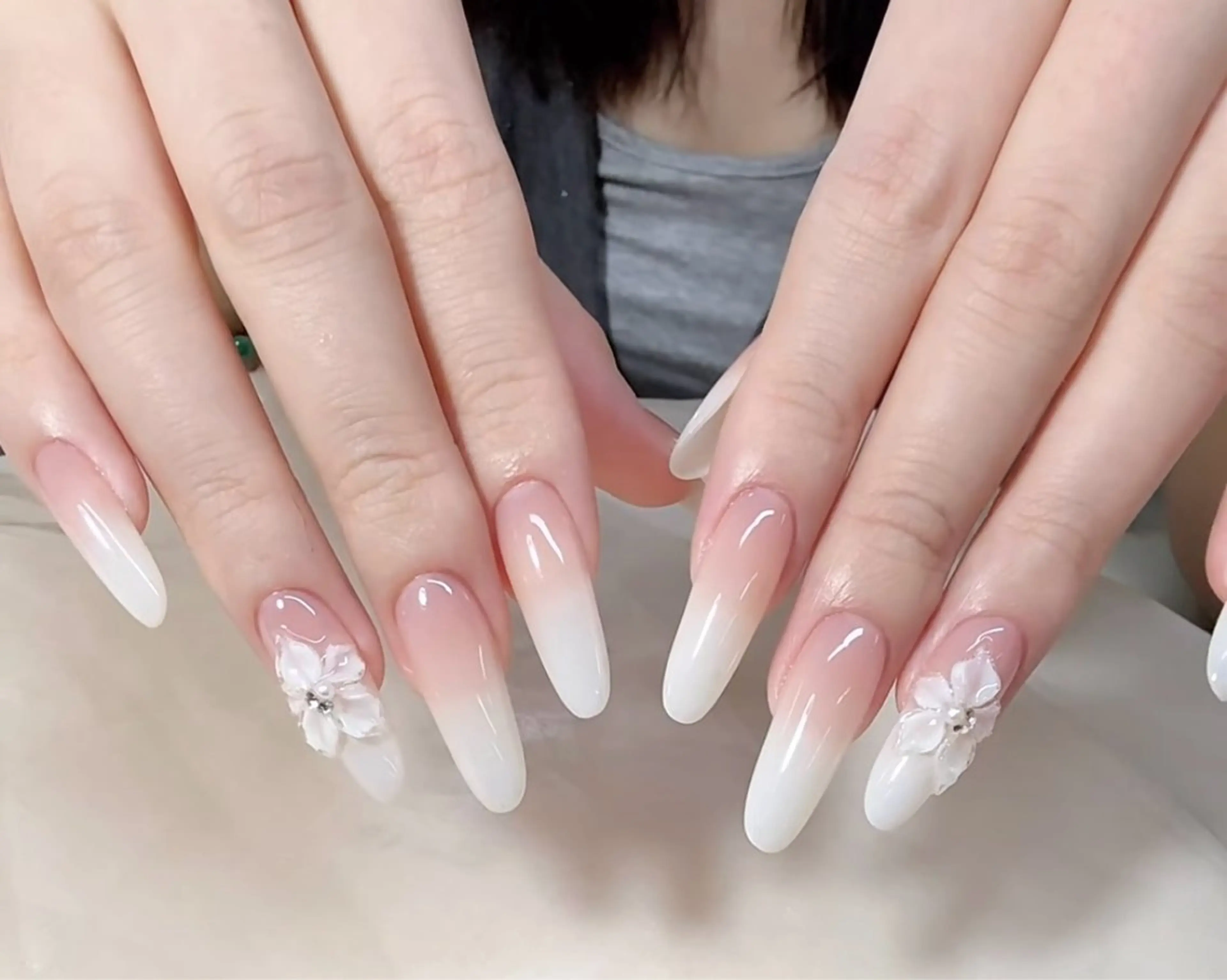 ネイル ハンドネイル queen nailのネイルデザイン