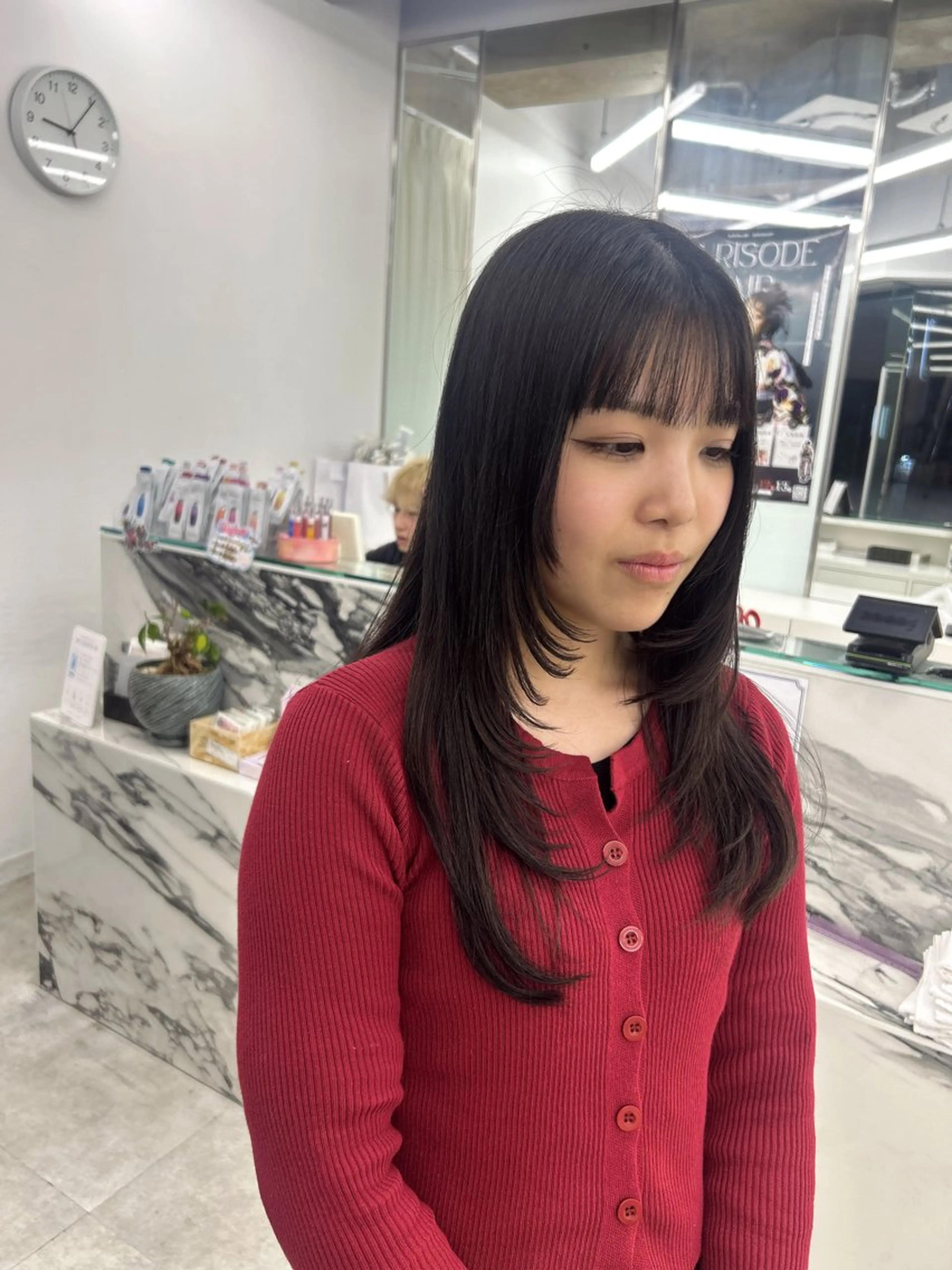 透明感暗髪カラー➕韓国風レイヤーカット🖤⋆͛*͛【ワンカラー+レイヤーカット】の写真