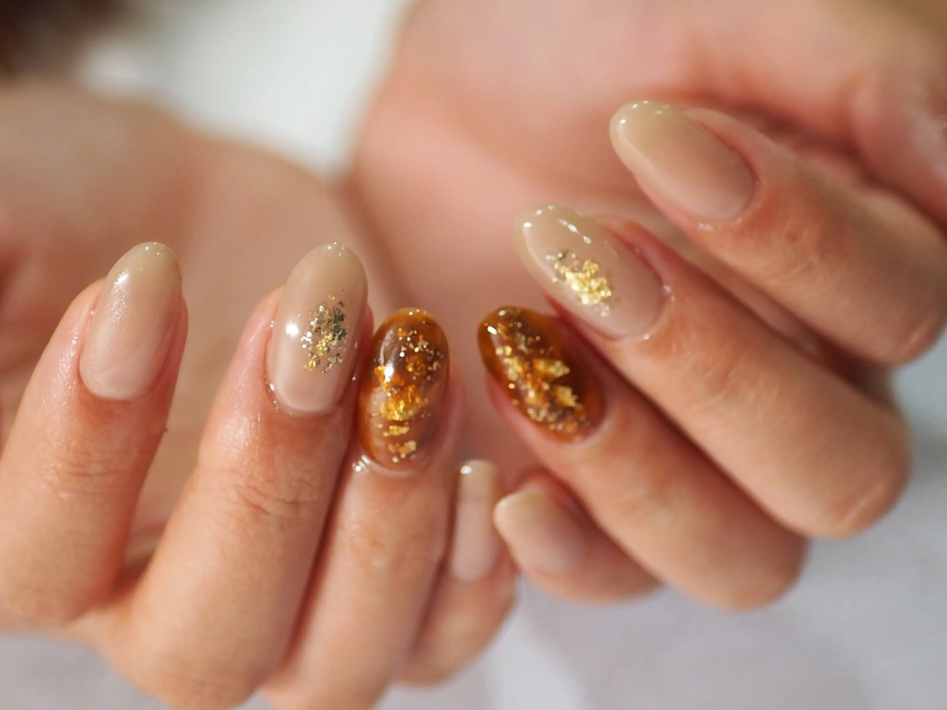 ネイル べっ甲ネイル ジェルネイル ニュアンスネイル パラジェル tete nailstudioのネイルデザイン