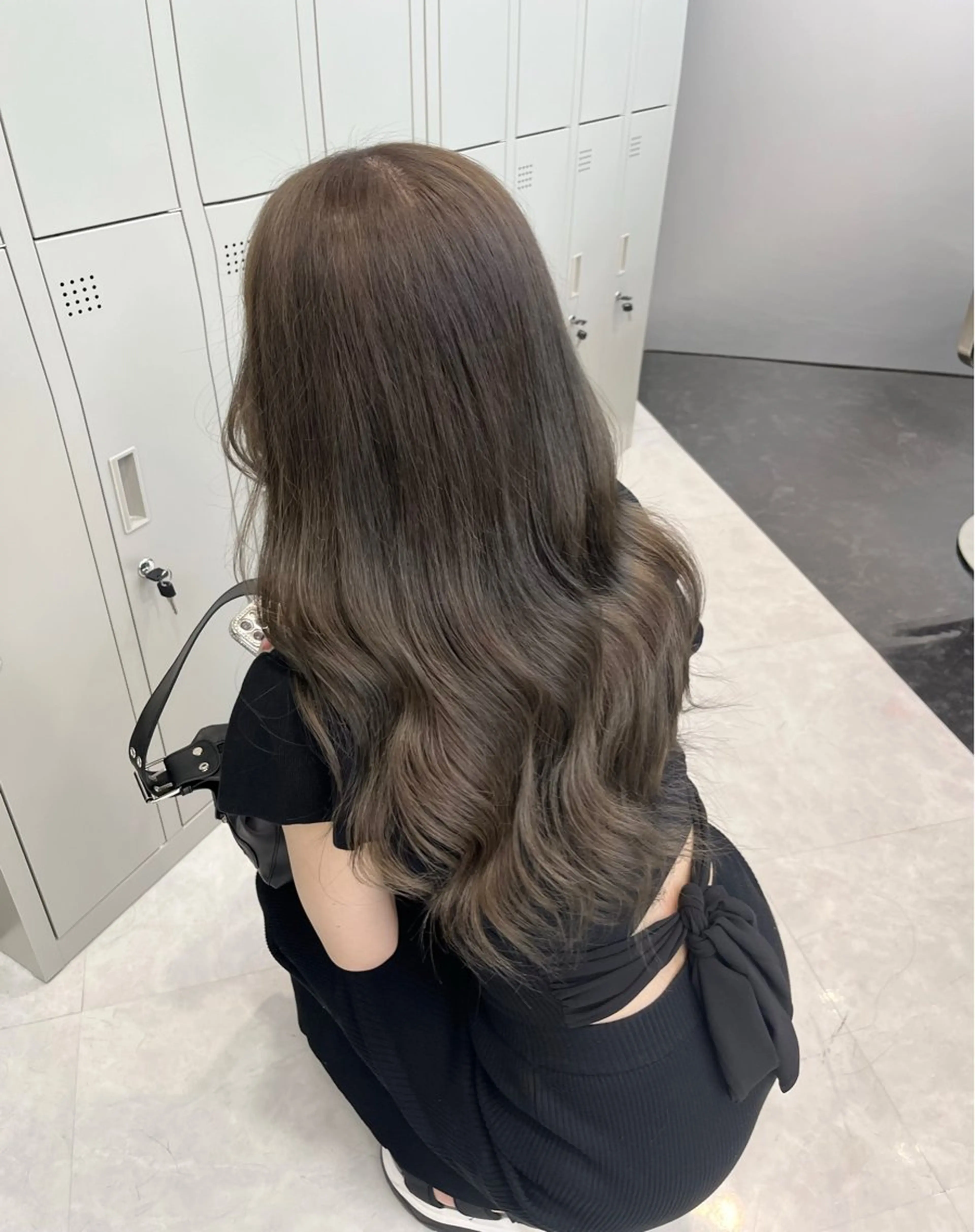 ロング カラー 透明感カラー グレージュ オリーブグレージュ オリーブグレー 韓国風ヘア ヘアカラー トリートメント ヘアセット 韓国ヘア🖤/透明感 shihoのヘアスタイル