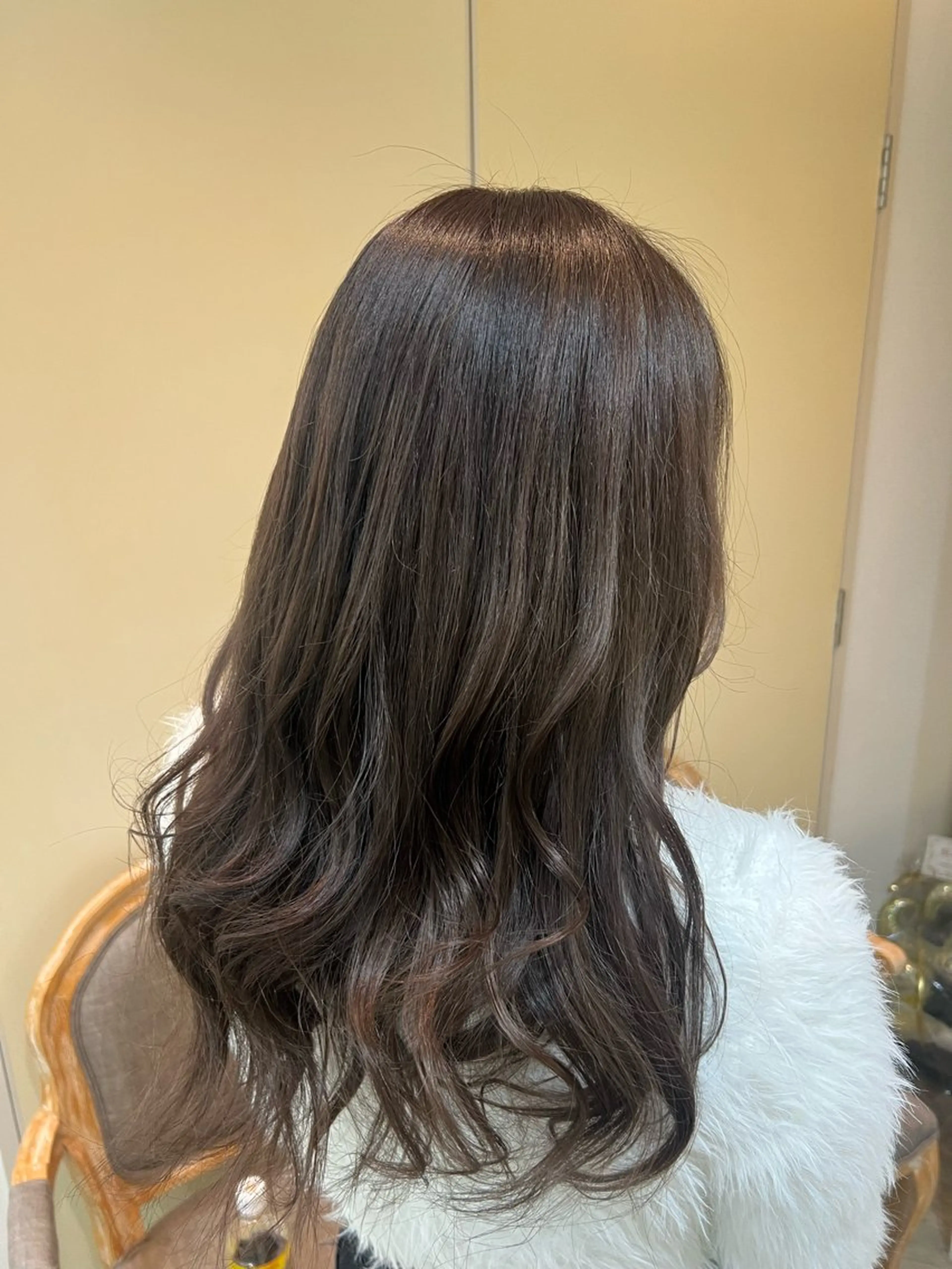 ロング カラー 刀根 梓織のヘアスタイル