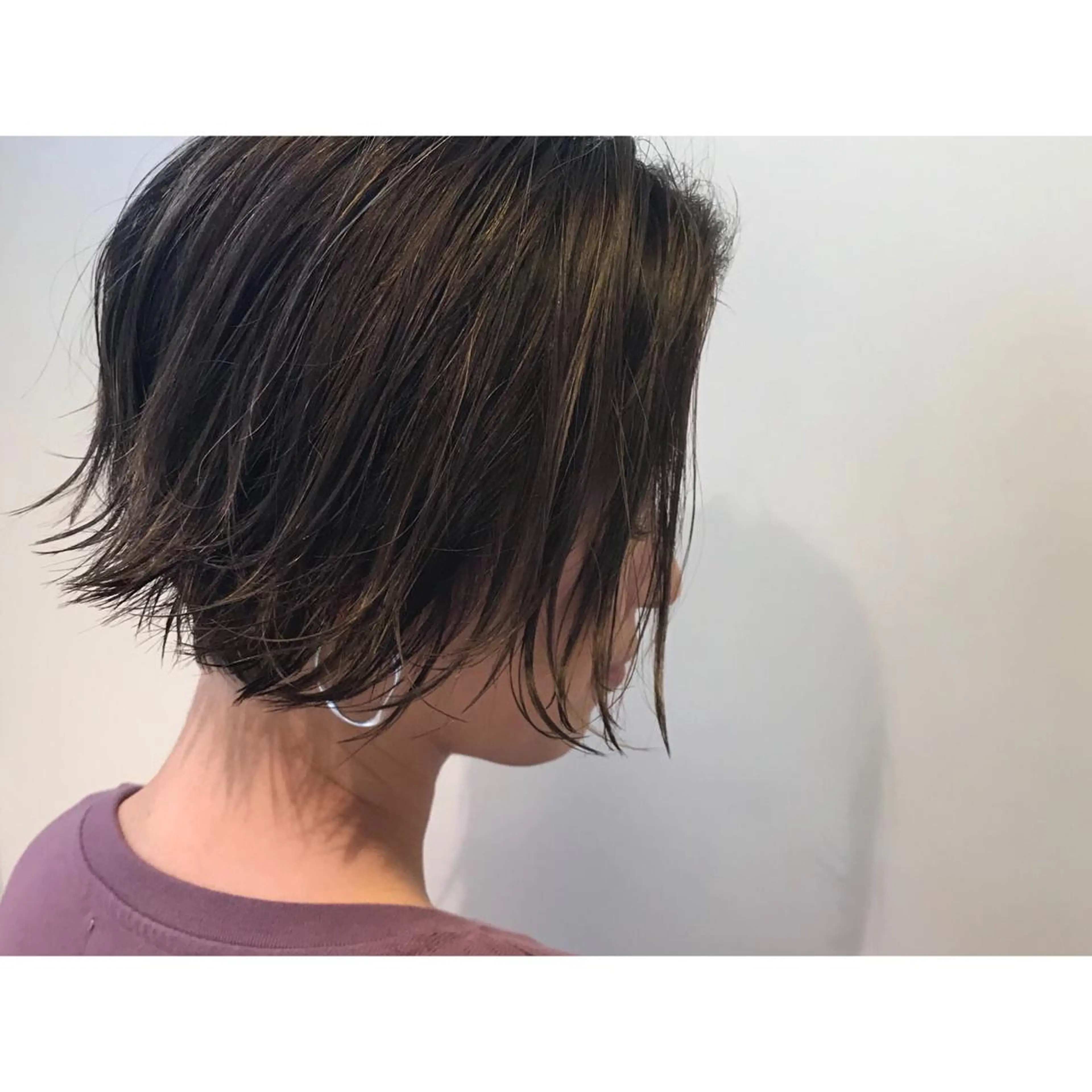 ショート カラー ROUTE ルートのヘアスタイル