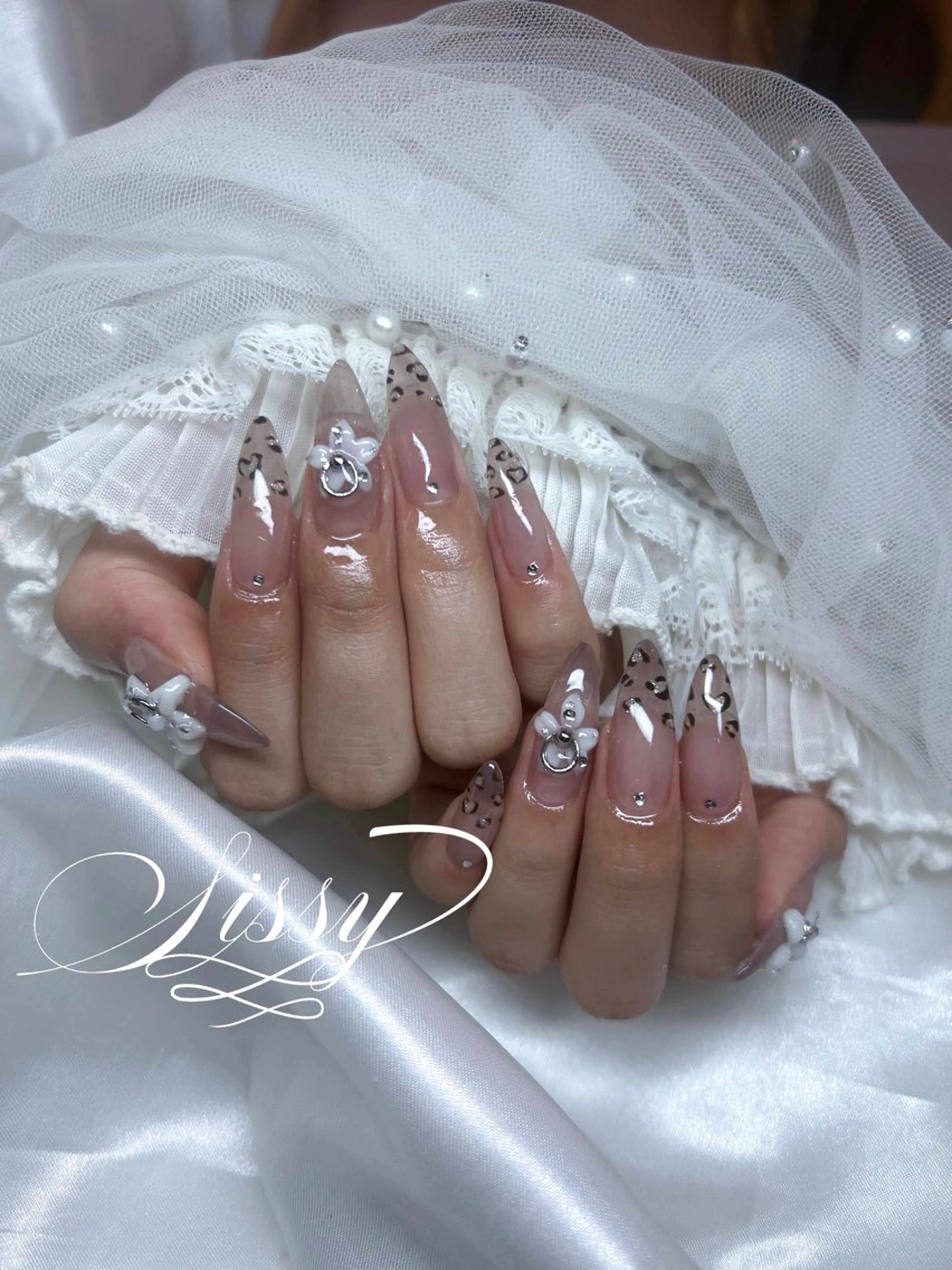 ネイル sissy suzukaのネイルデザイン