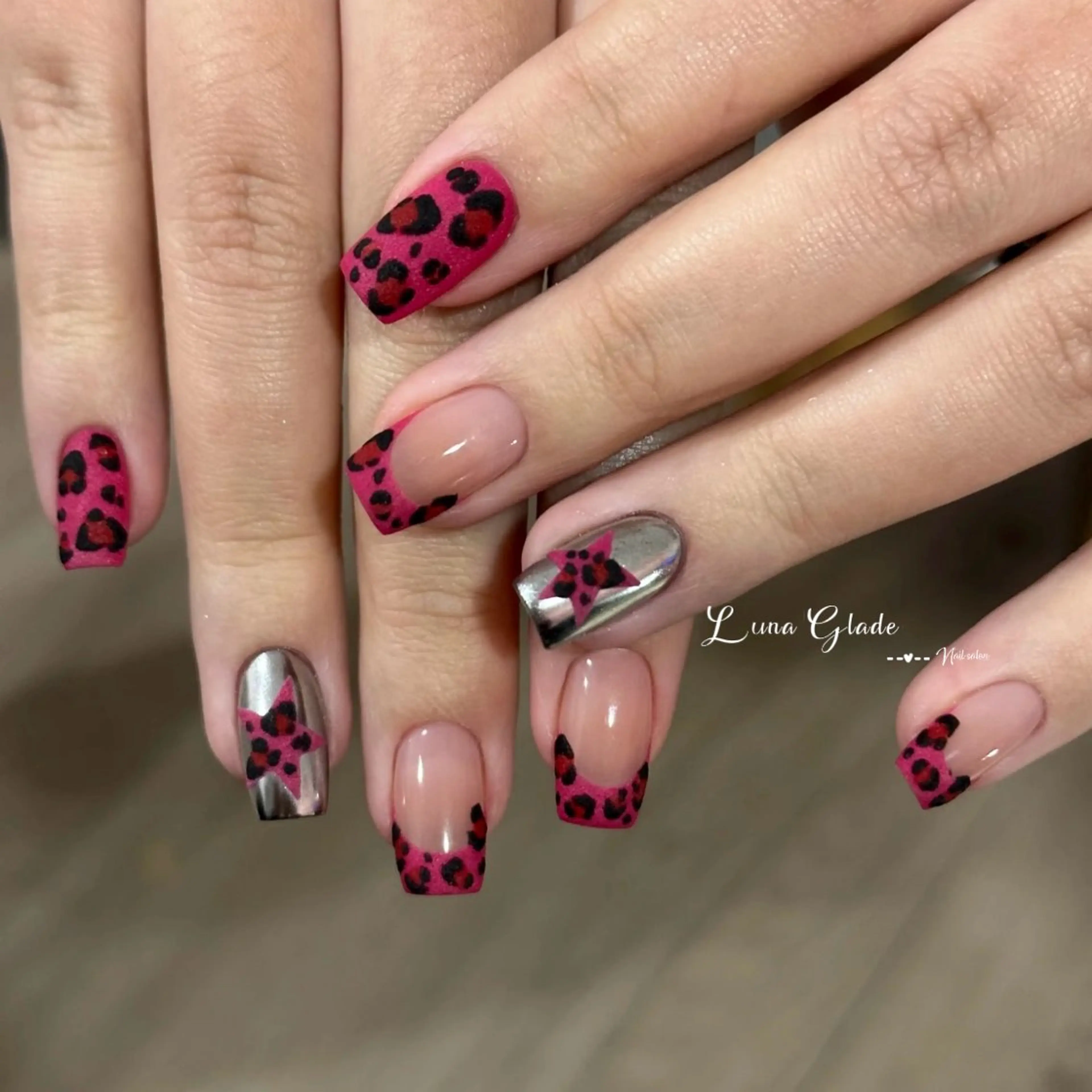 ネイル ハンドネイル Luna Glade Nail Salon所属・Luna Gladeのネイルデザイン