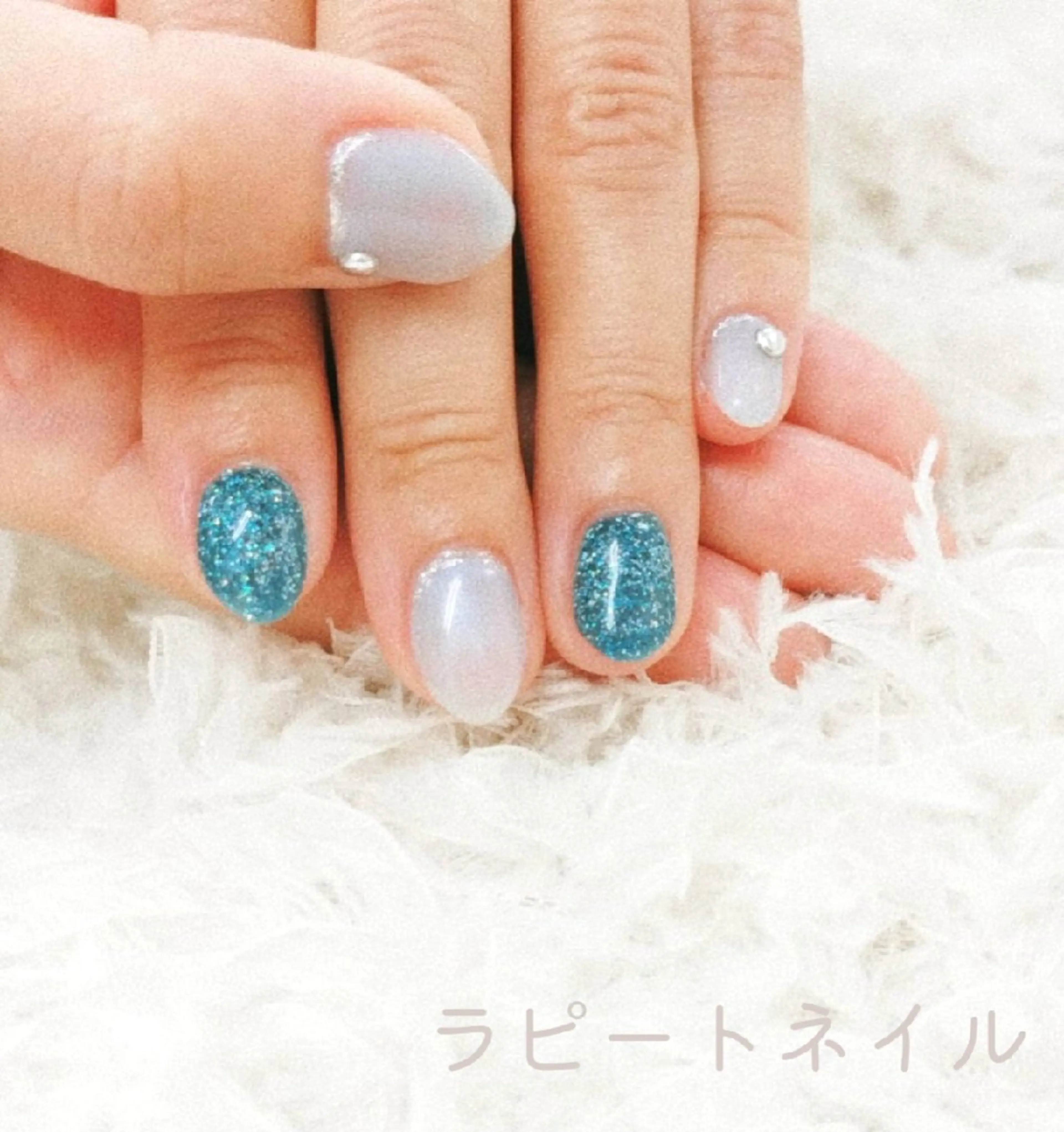 ネイル キラキラネイル ラメ(グリッター) シンプルネイル ラピートネイル 美佳のネイルデザイン