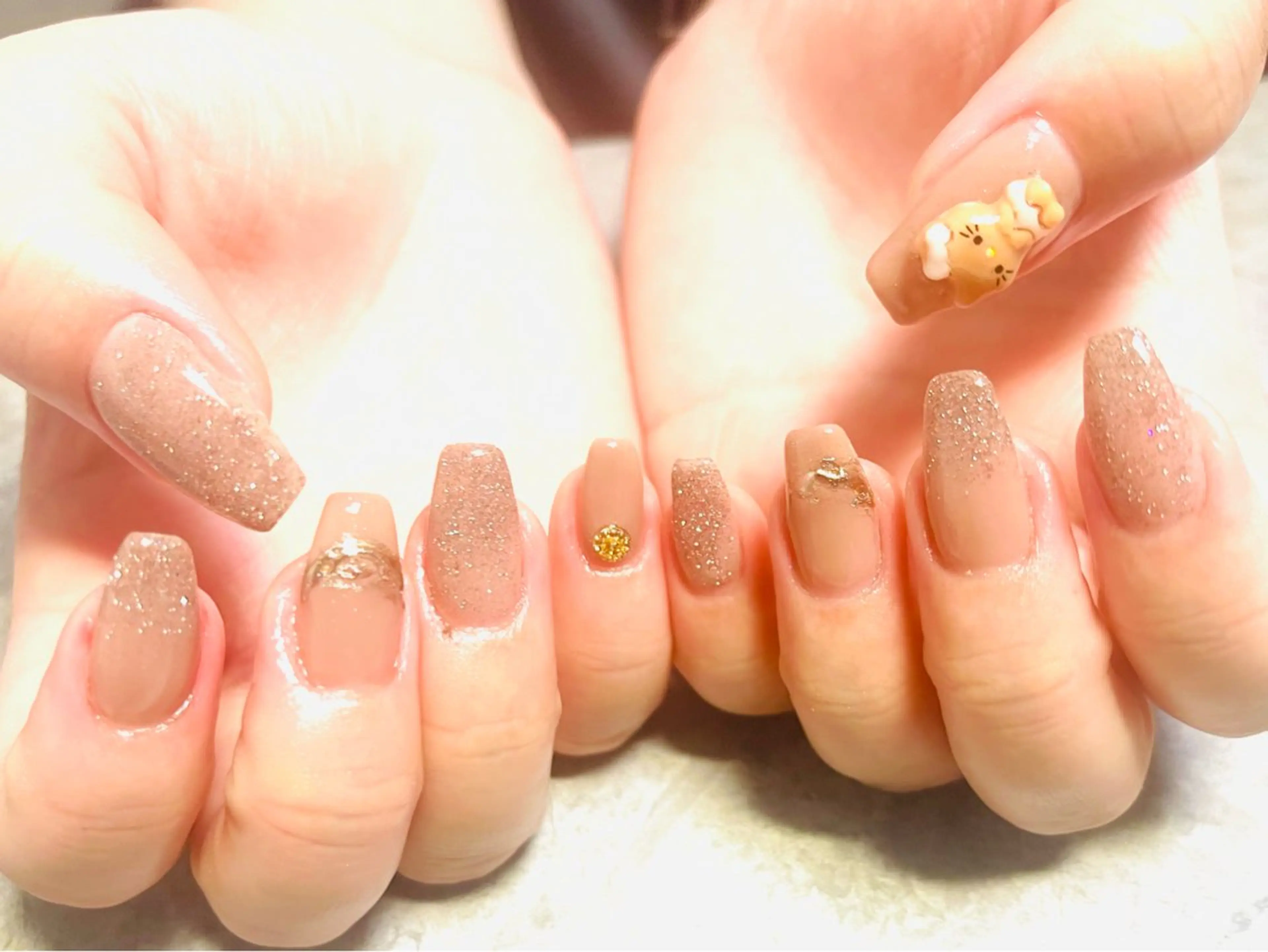 ネイル フラッシュネイル ハンドネイル ハンドケア Felice所属・ベテランネイル cnc nailのネイルデザイン