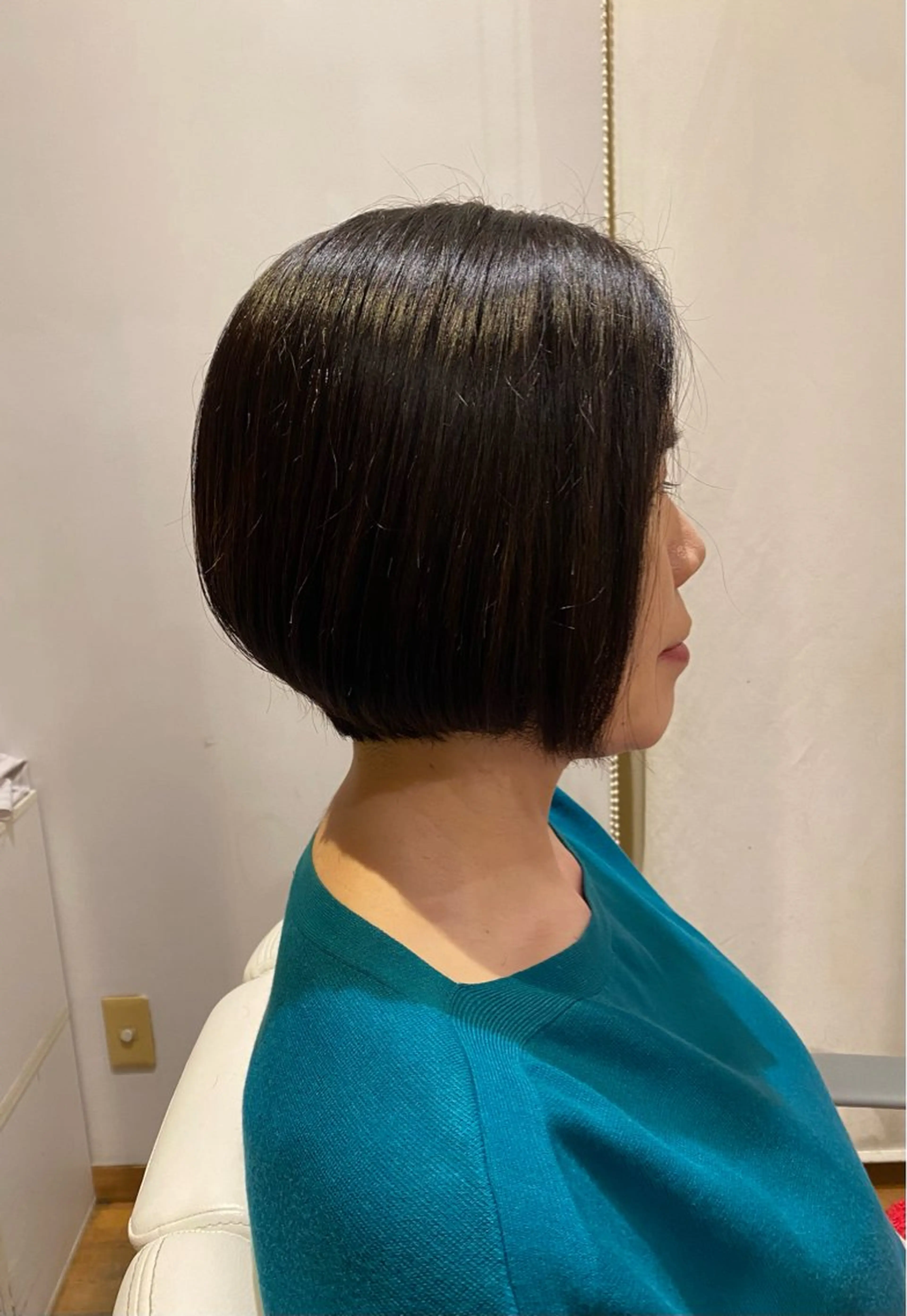 ショート ボブ カット 友永 風歌のヘアスタイル