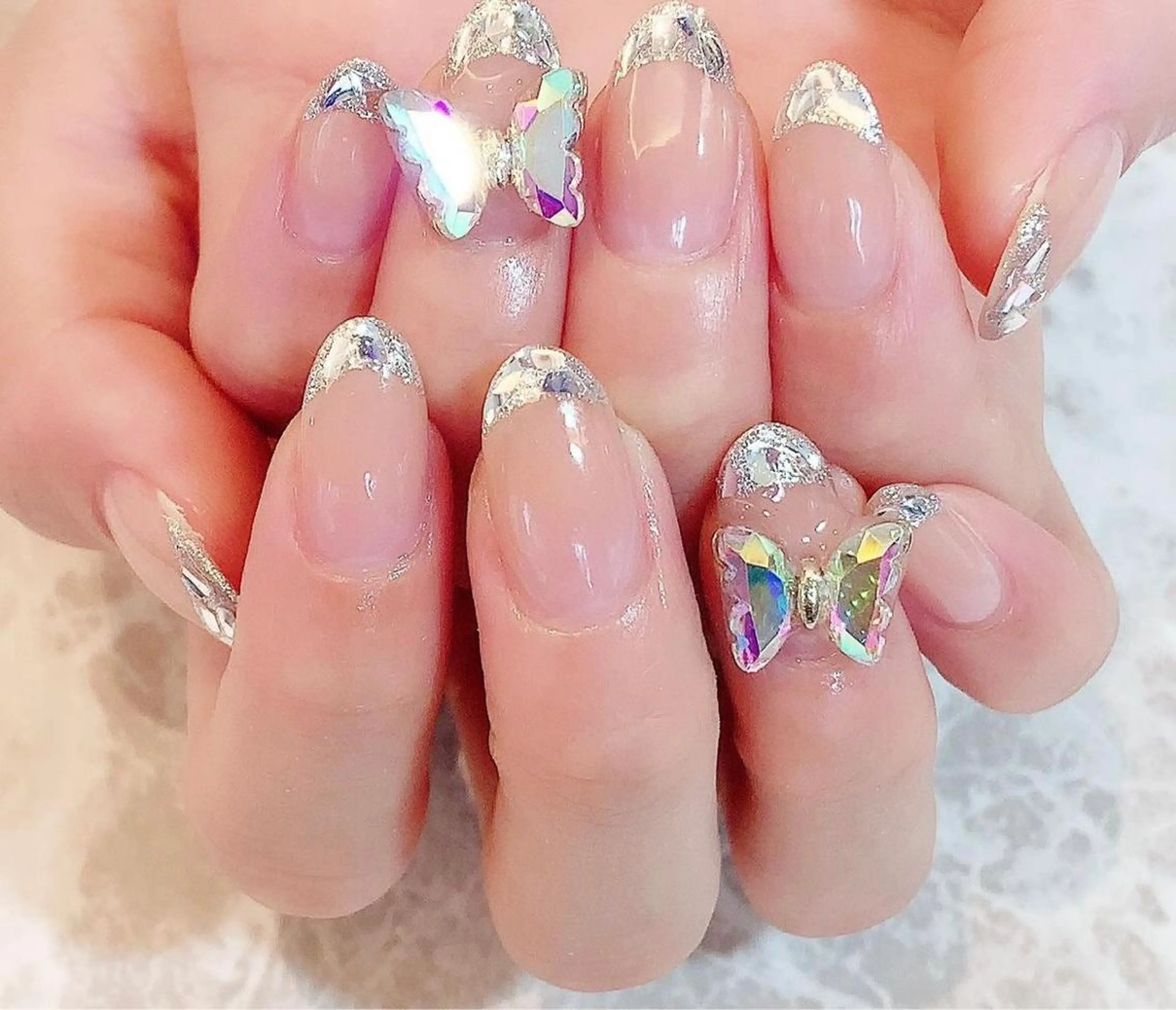 ネイル ハンドネイル VIVIAN リサのネイルデザイン