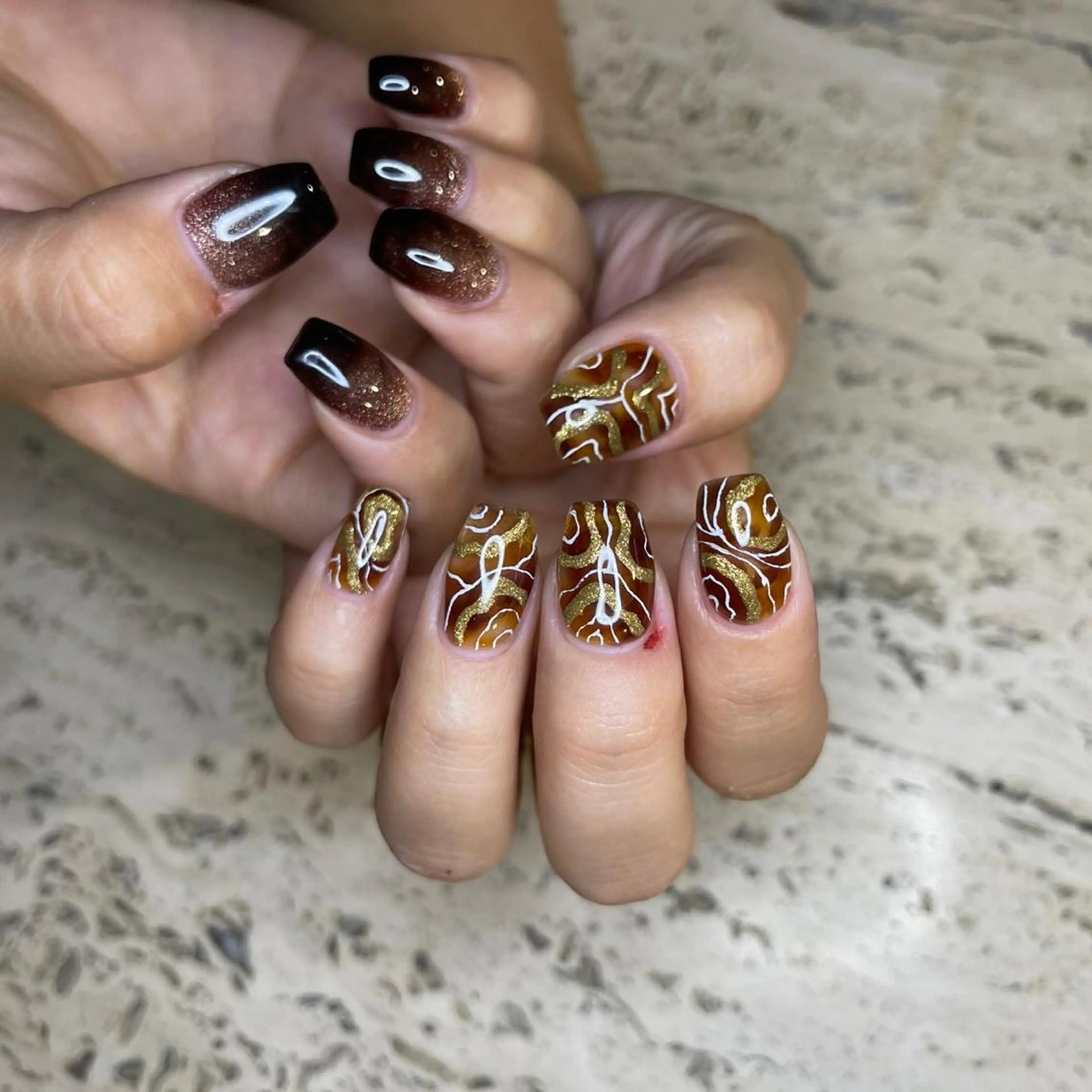 ネイル ハンドネイル 𝐫𝐚𝐢 𝐧𝐚𝐢𝐥のネイルデザイン