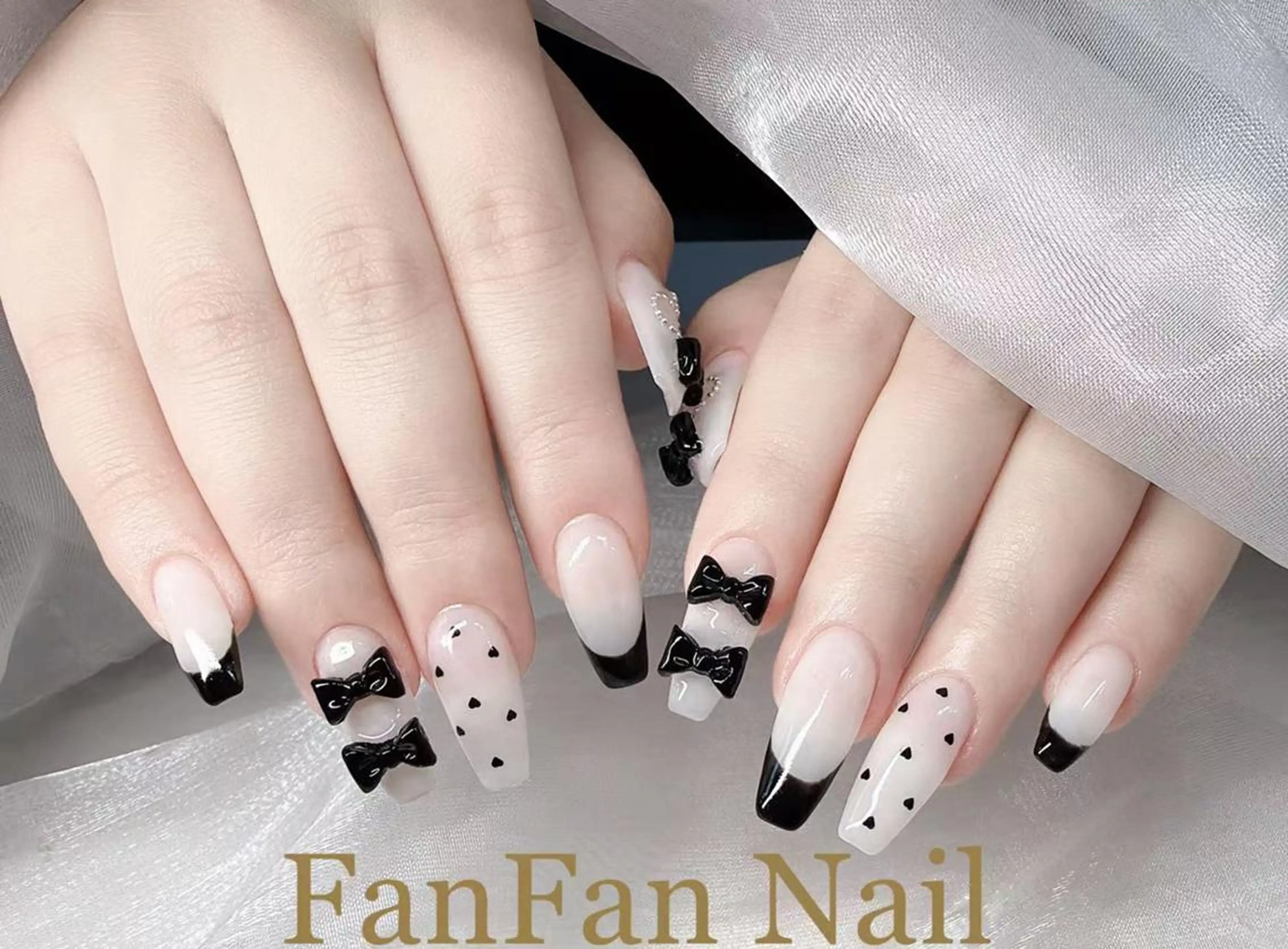 ネイル FanFan 長さ出し専門のネイルデザイン