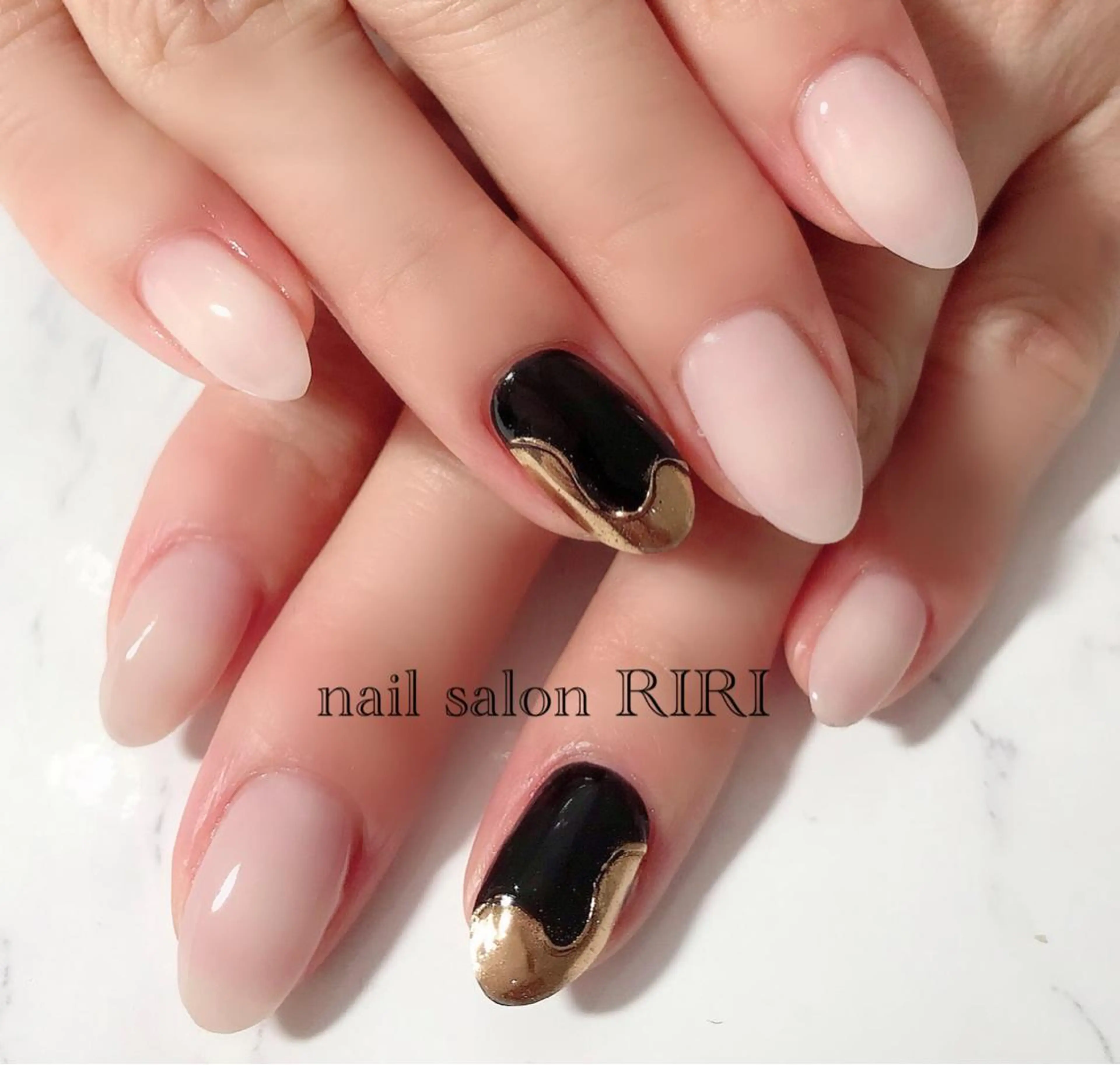 ネイル ニュアンスネイル RIRI リリのネイルデザイン