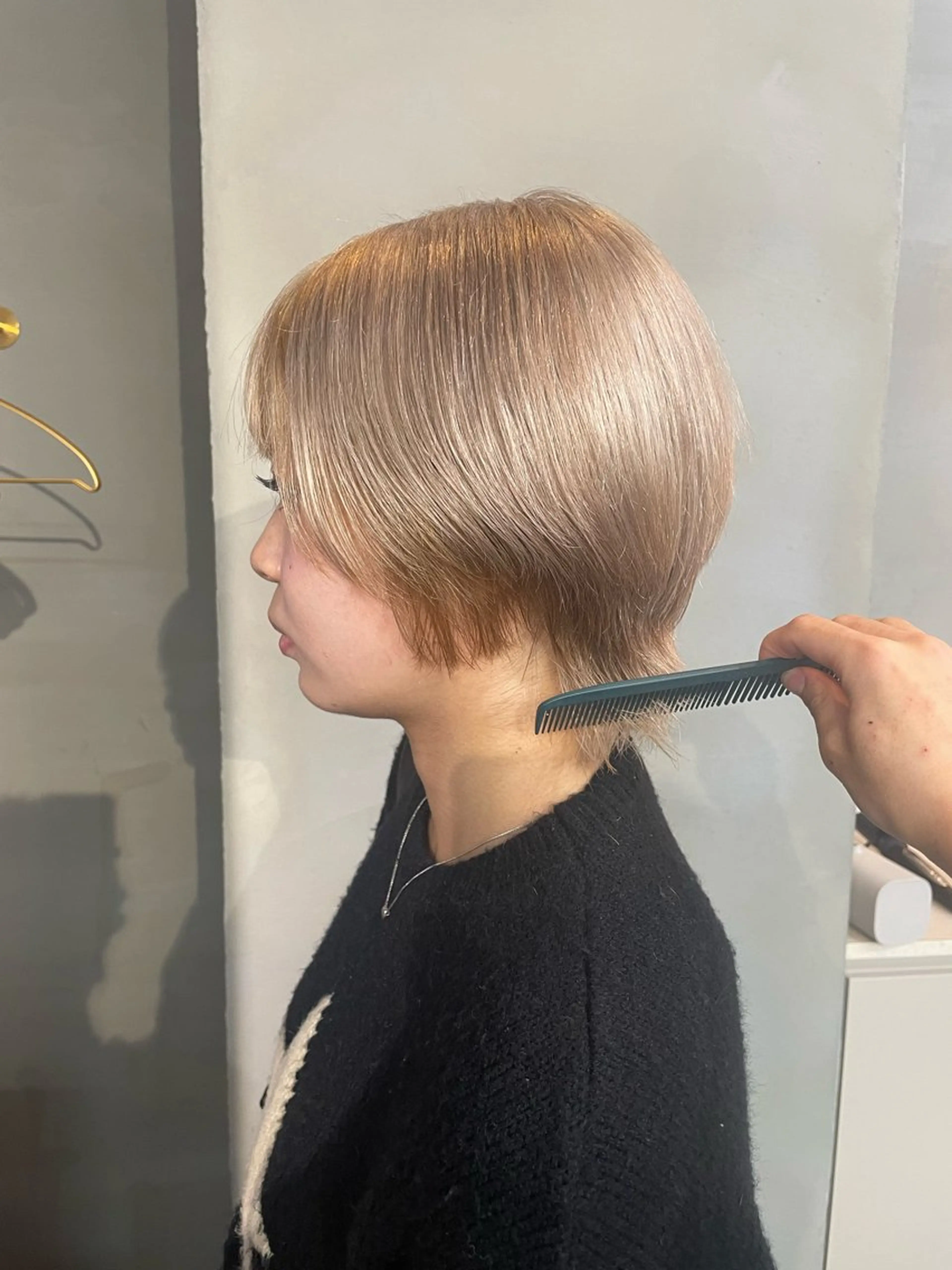 ショート ヘアカラー トリートメント qulim【クリム】 /ハイトーン/海音のヘアスタイル