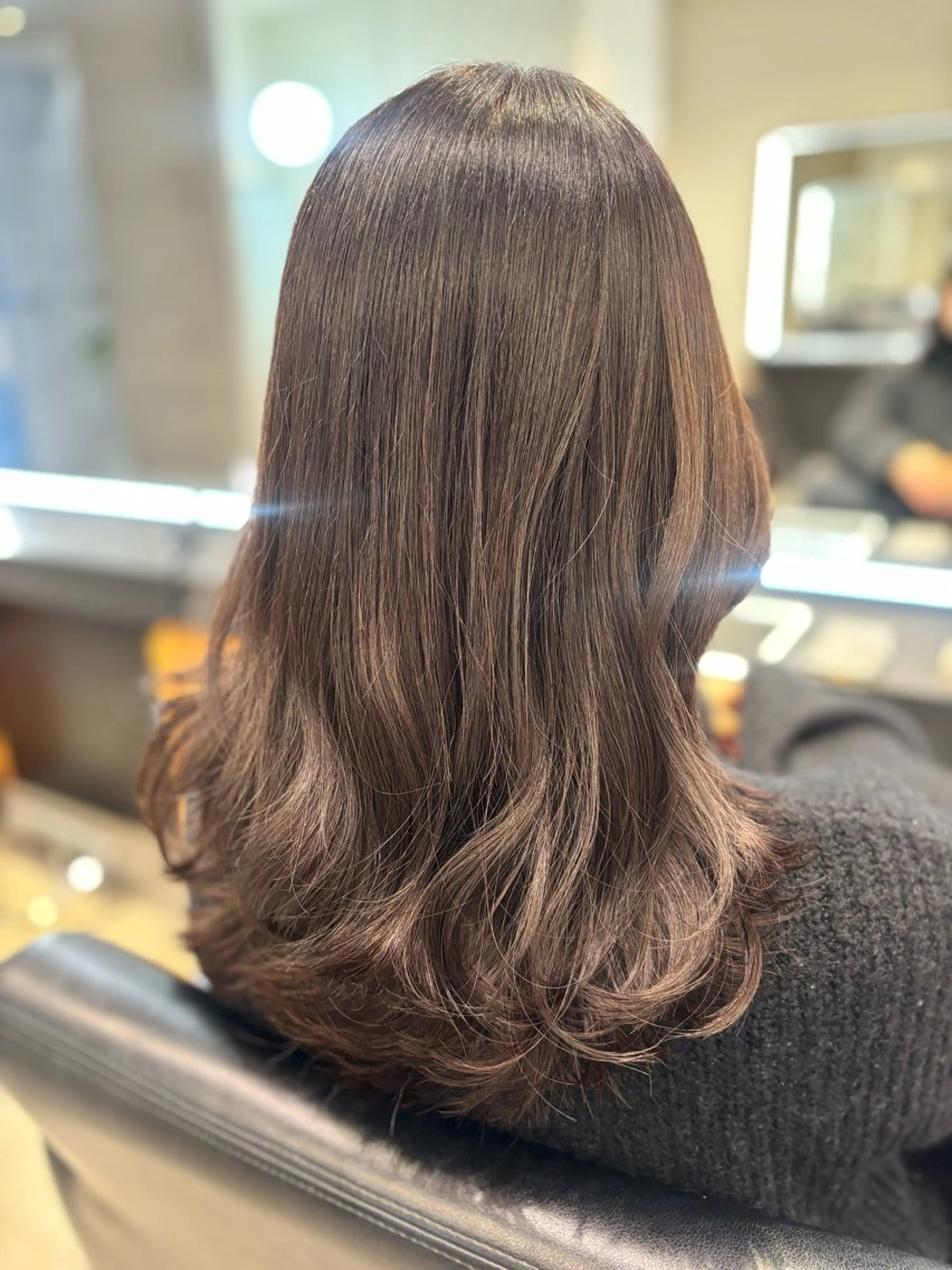 セミロング カラー ベージュカラー 透明感カラー ラベンダーカラー ラベンダーベージュ ヘアカラー トリートメント RABU /髪質改善 伏見/ヘアケアサロンのヘアスタイル
