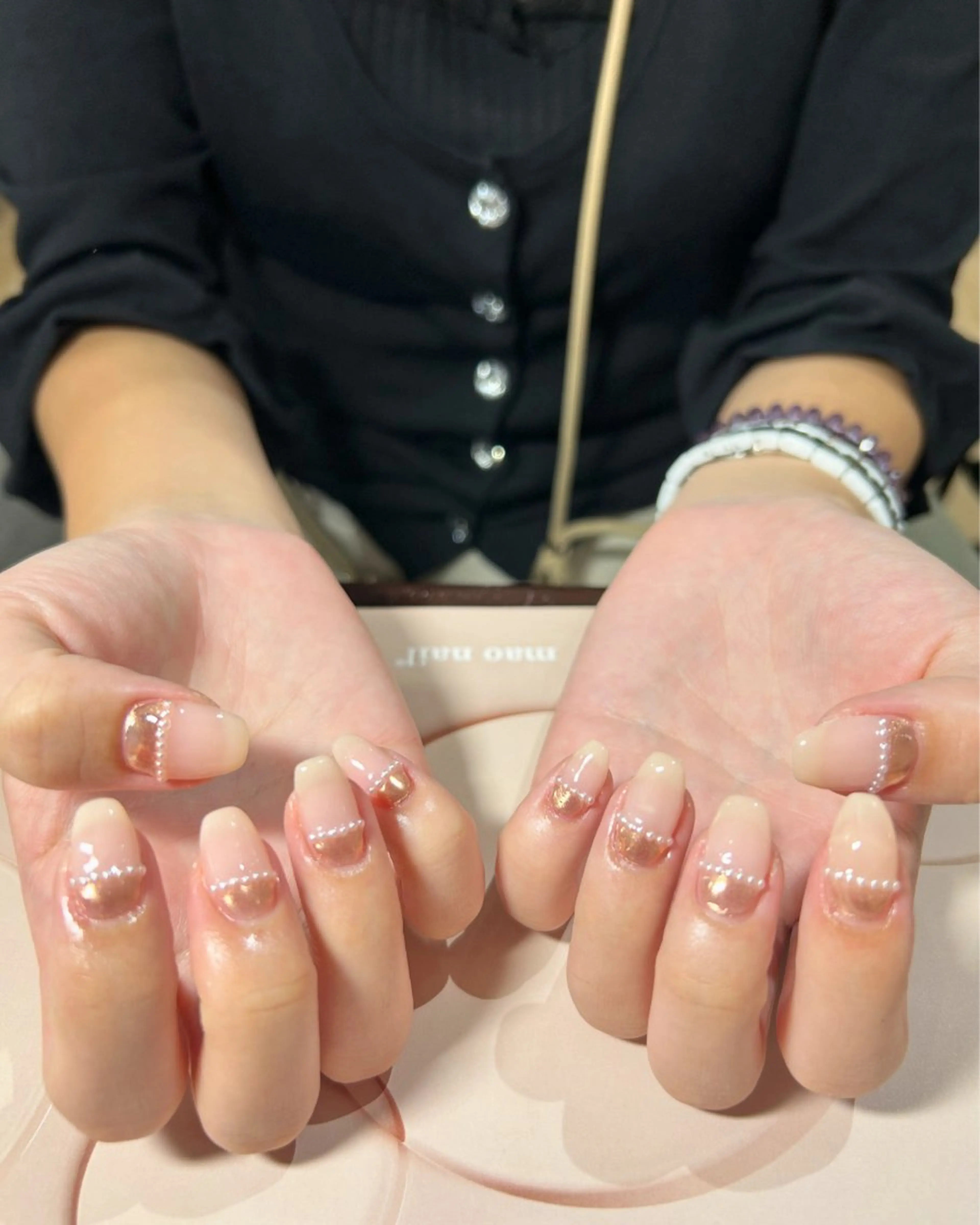 ネイル ミラーネイル ハンドネイル 吉野✨ ネイルデザイナー✨のネイルデザイン