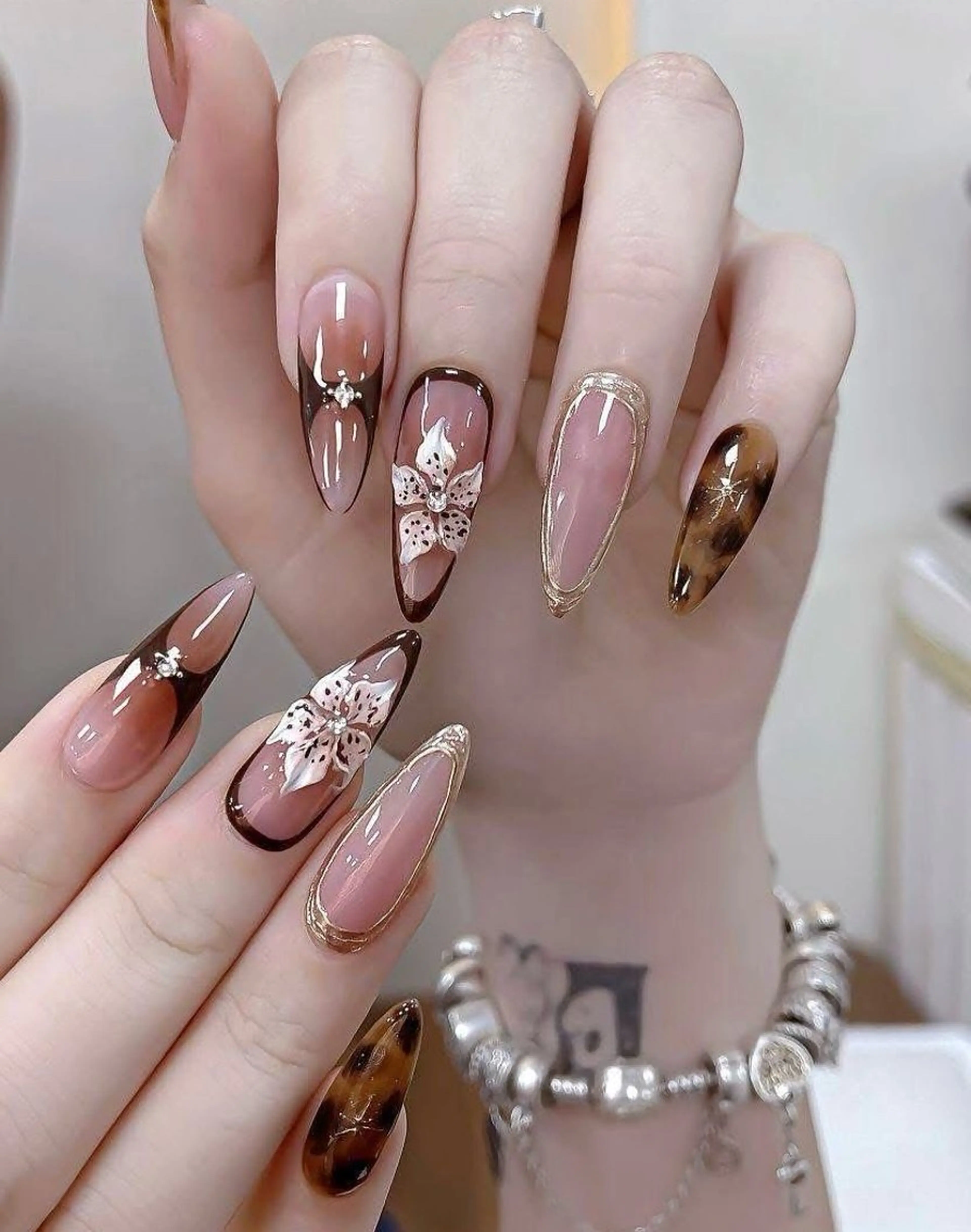 ネイル NailSalon Hanaのネイルデザイン