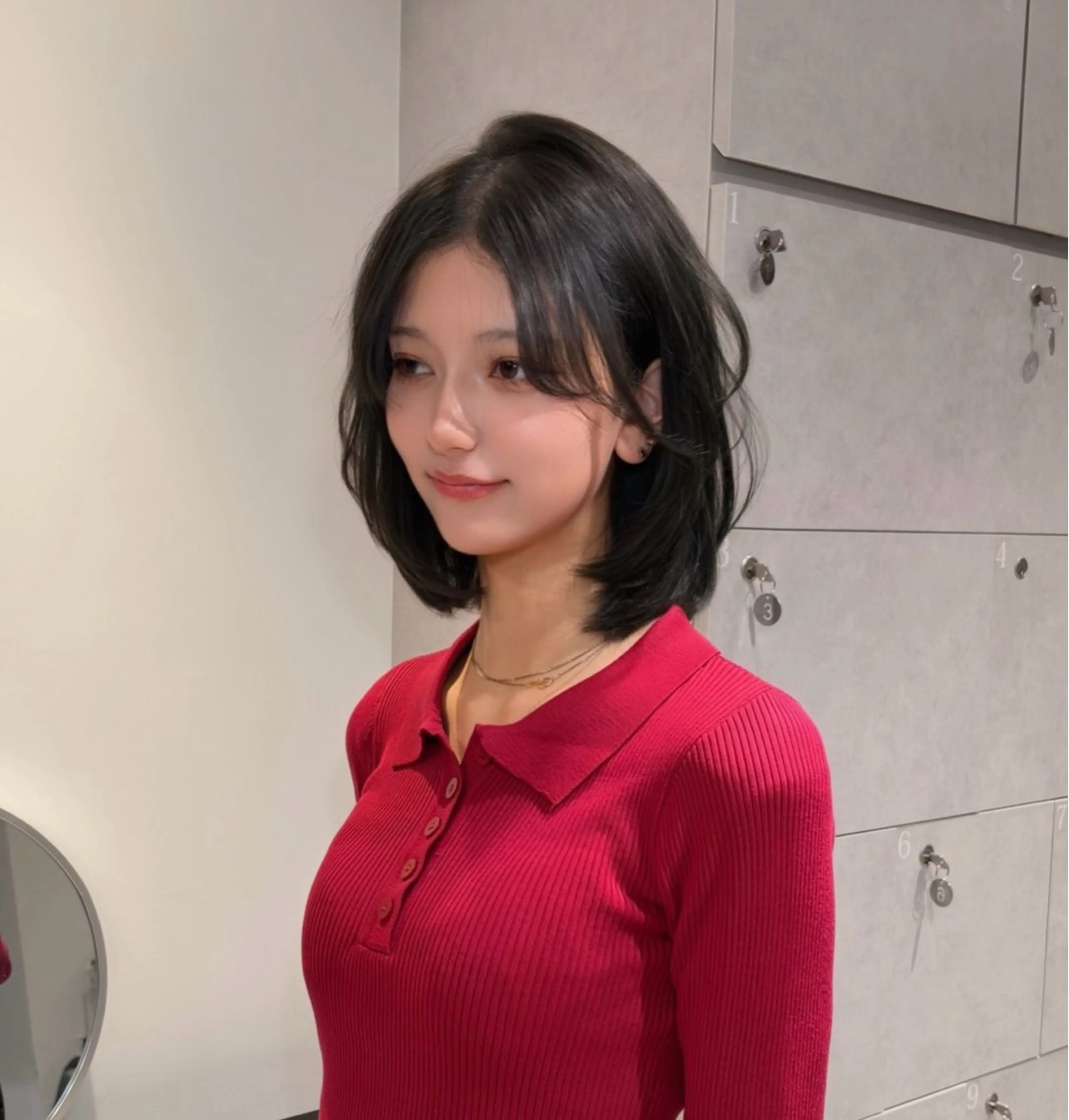 ミディアム ハッシュカット ハイレイヤー レイヤーカット 吉村 駿佑のヘアスタイル