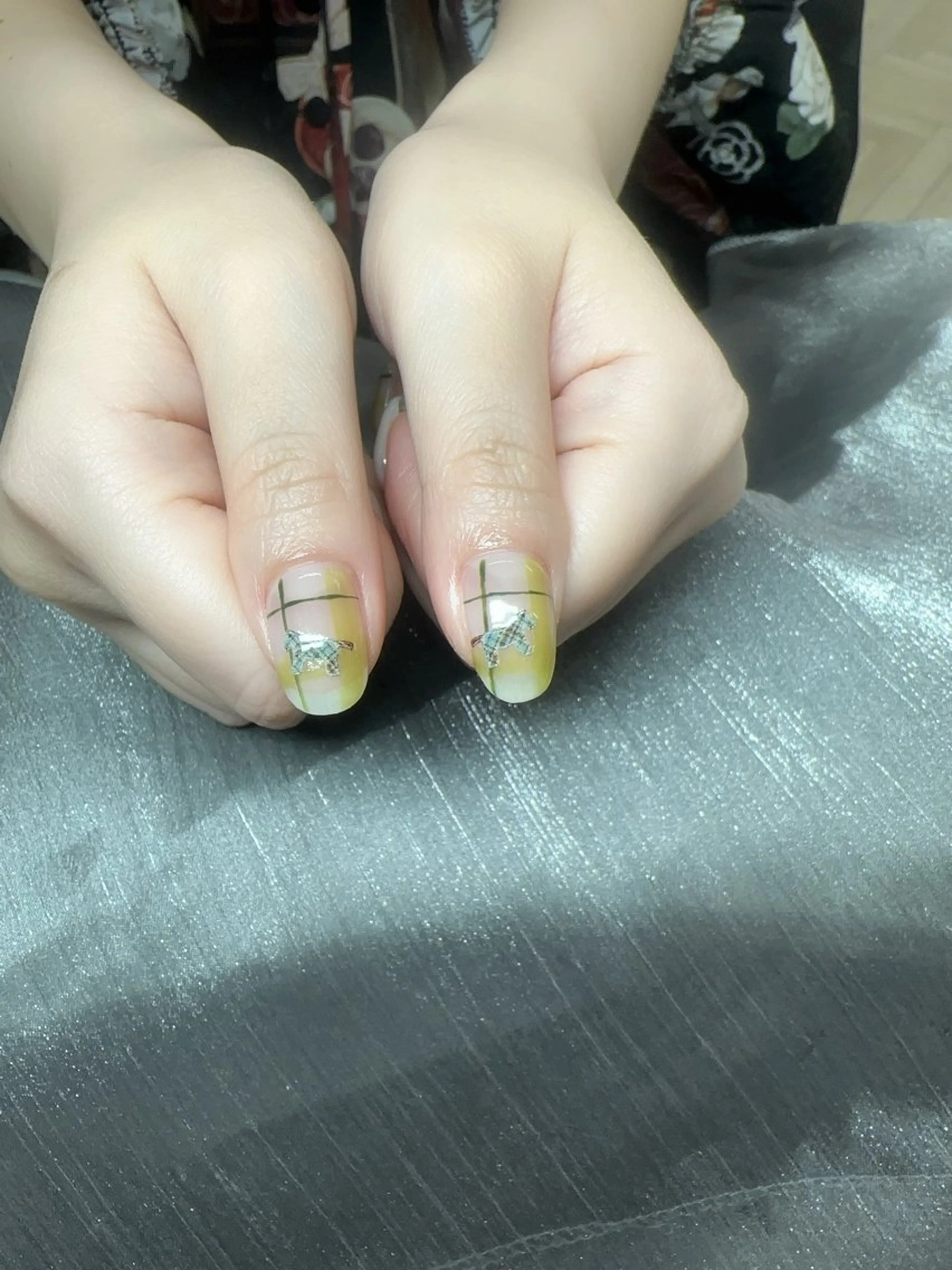 ネイル ハンドネイル Kaka_ パラジェル、長さだしのネイルデザイン