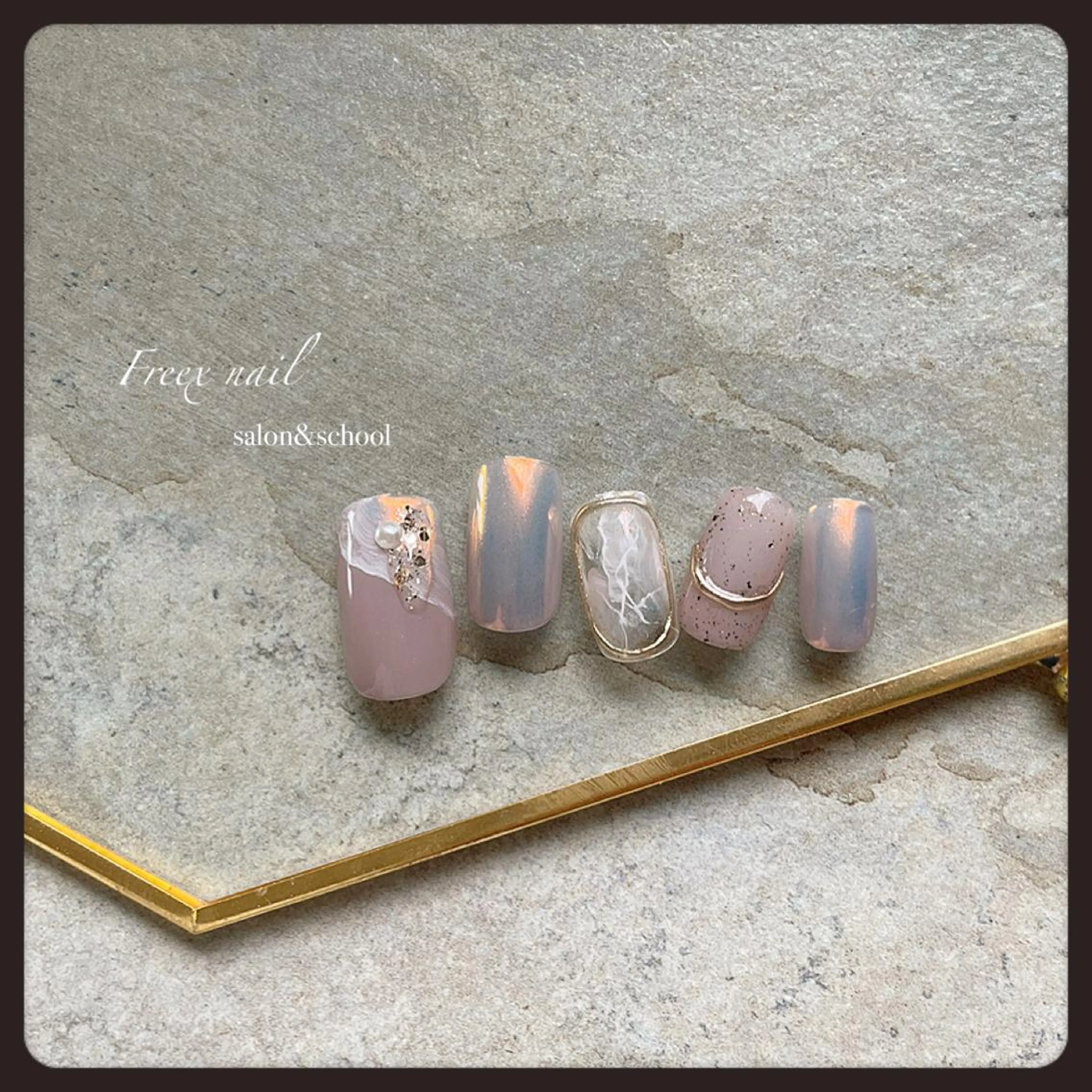 ネイル オーロラネイル ハンドネイル ハンドケア freex nail /ニュアンス/個性派のネイルデザイン