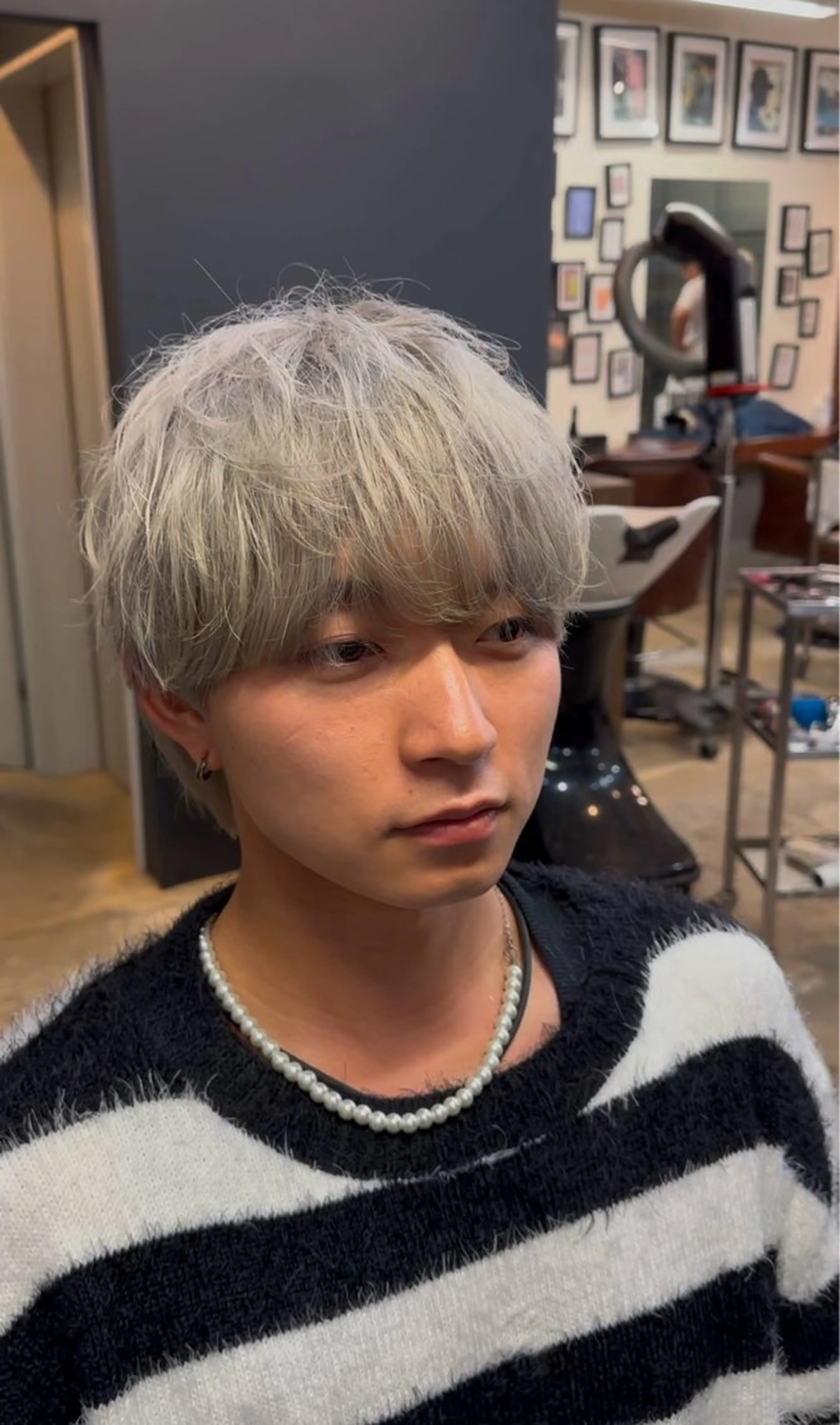 ミディアム カラー 江島 浩紀のヘアスタイル