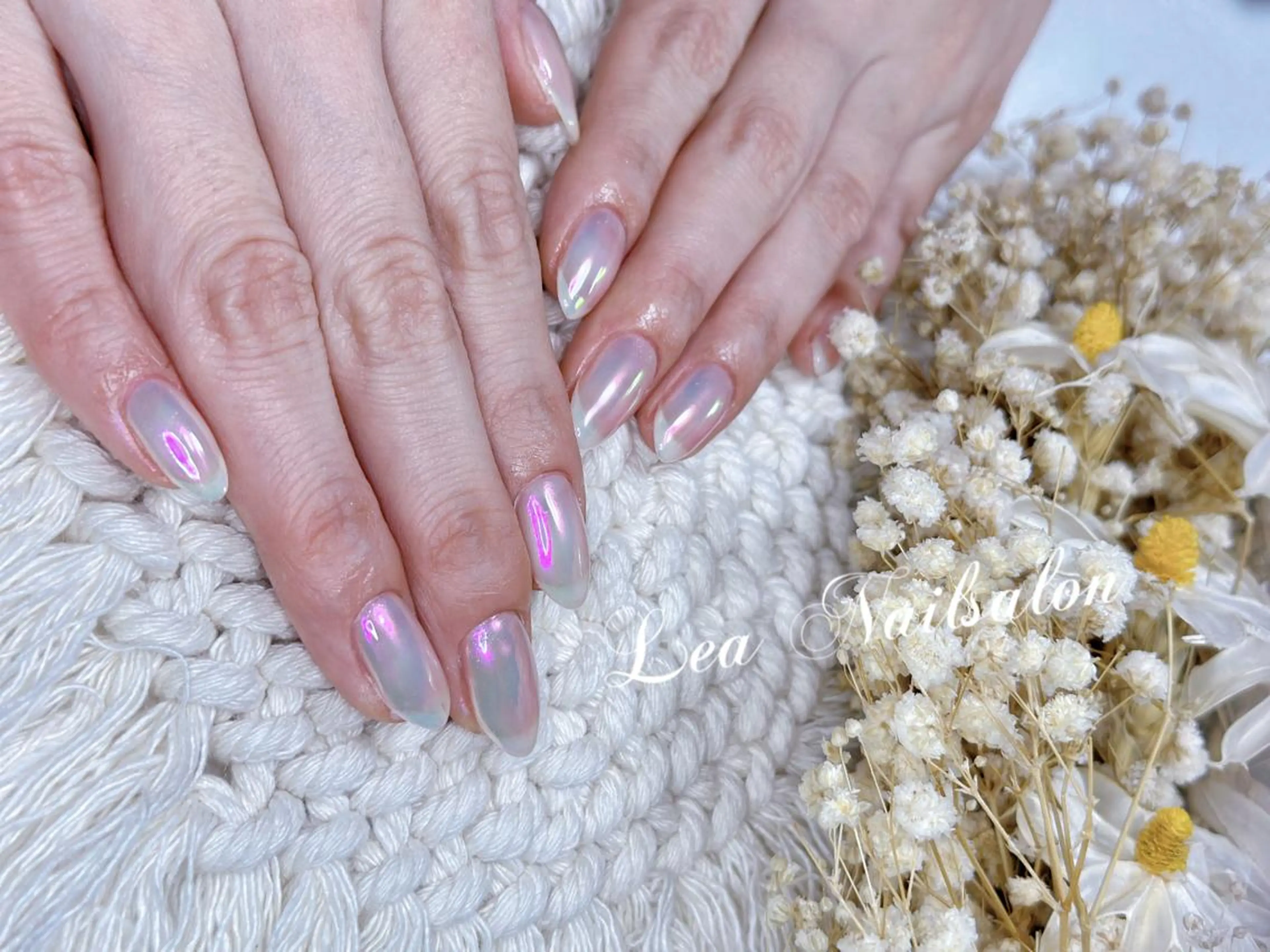 ミディアム カラー ネイル Le’a NailSalonのネイルデザイン