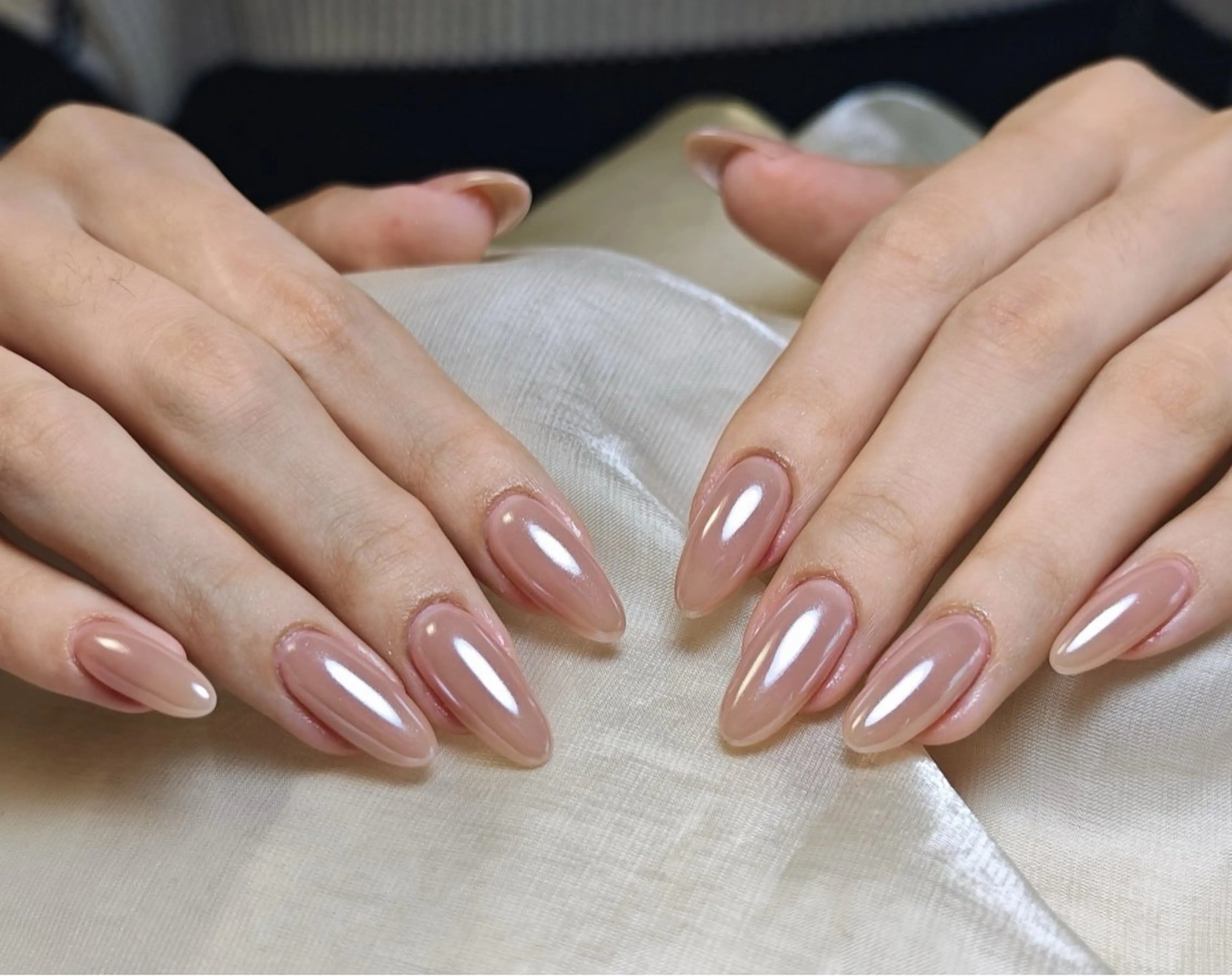 ★4月限定★≪HAND≫ミラー・オーロラの写真