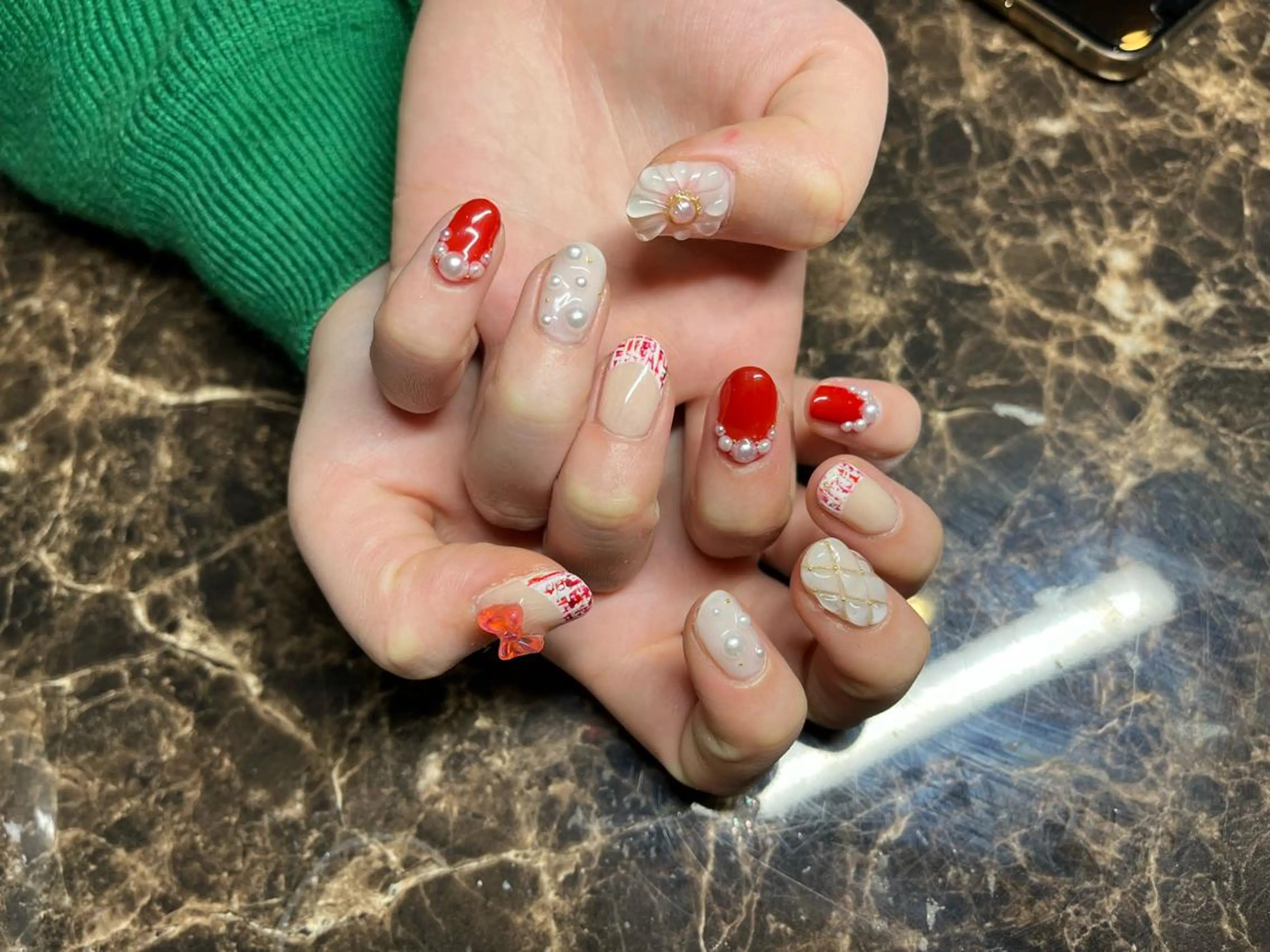 ネイル ハンドネイル IROHA Nail 矢掛萌子のネイルデザイン