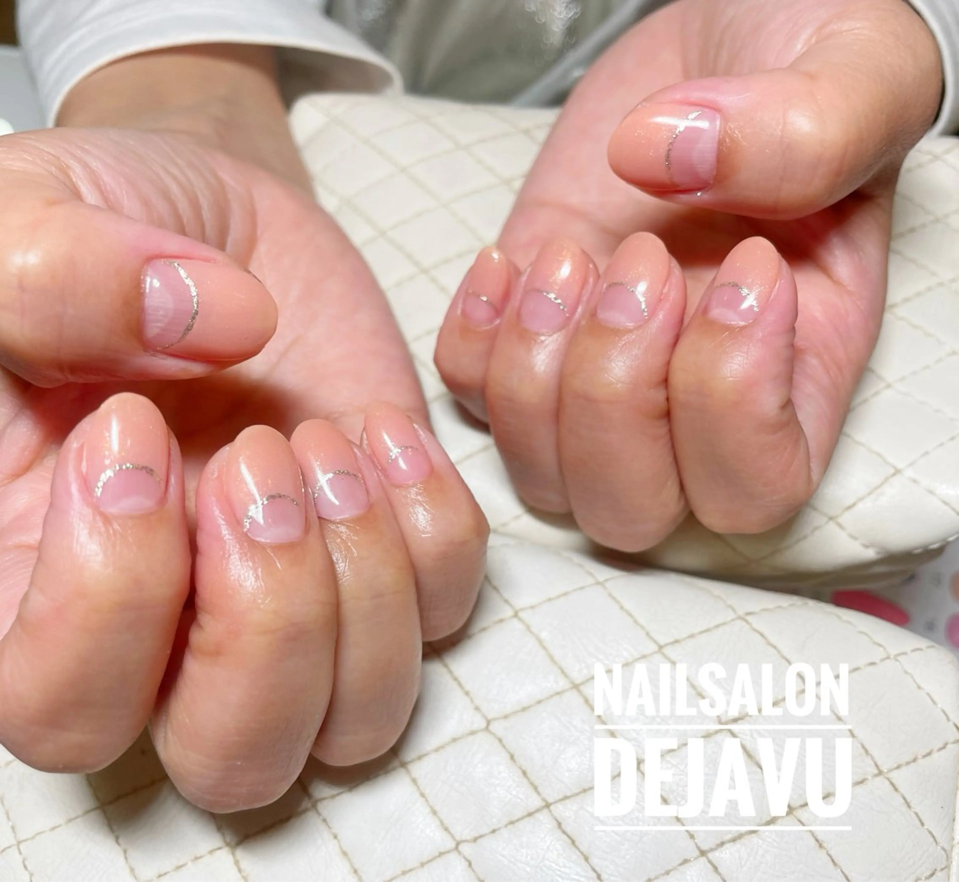 ネイル フレンチネイル ラメ(グリッター) 逆フレンチ ハンドネイル Nail salon Dejavu 🌿のネイルデザイン