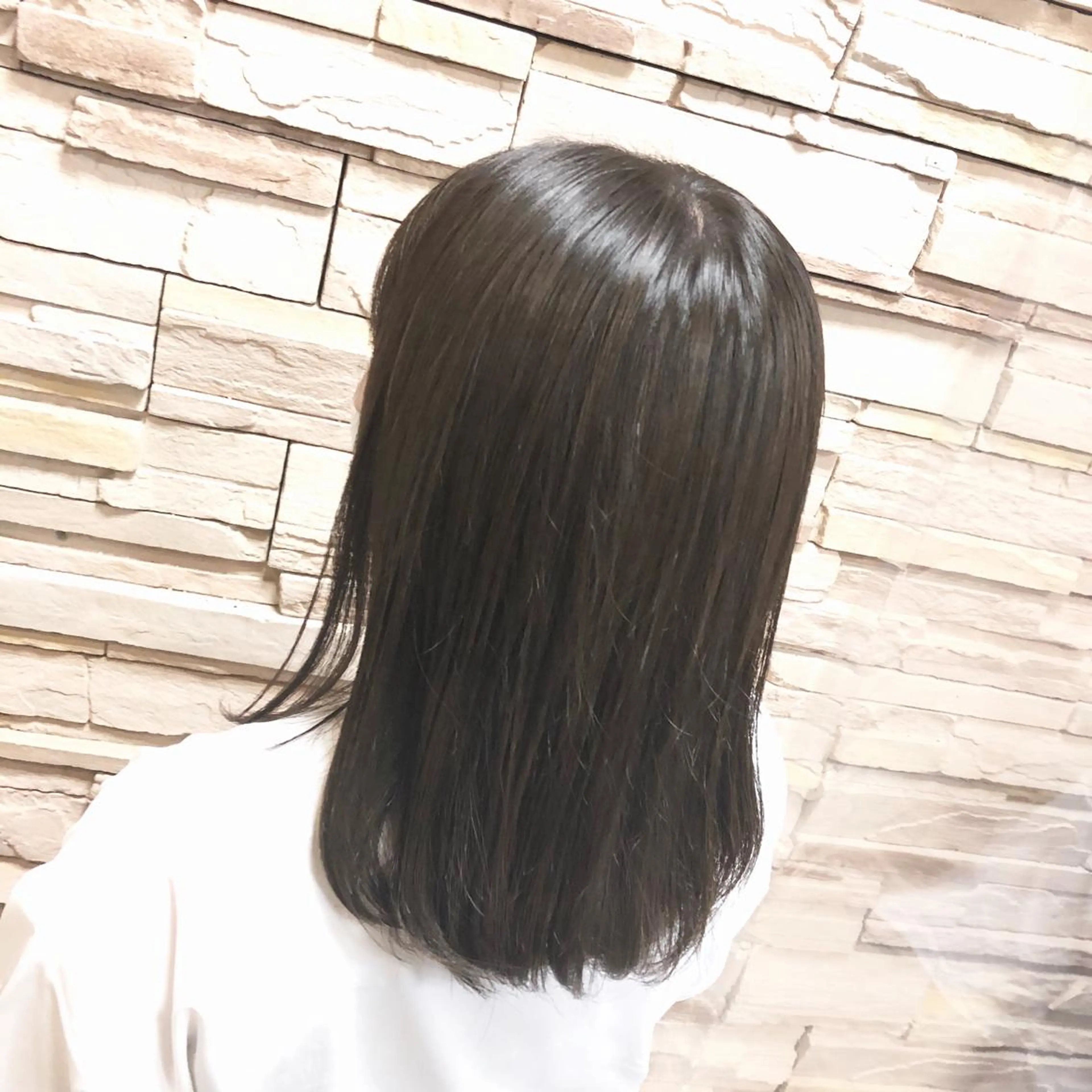 カラー ブラウンカラー オリーブブラウン ミニボブ/レイヤー ボブ/渋谷/ 宍戸のヘアスタイル