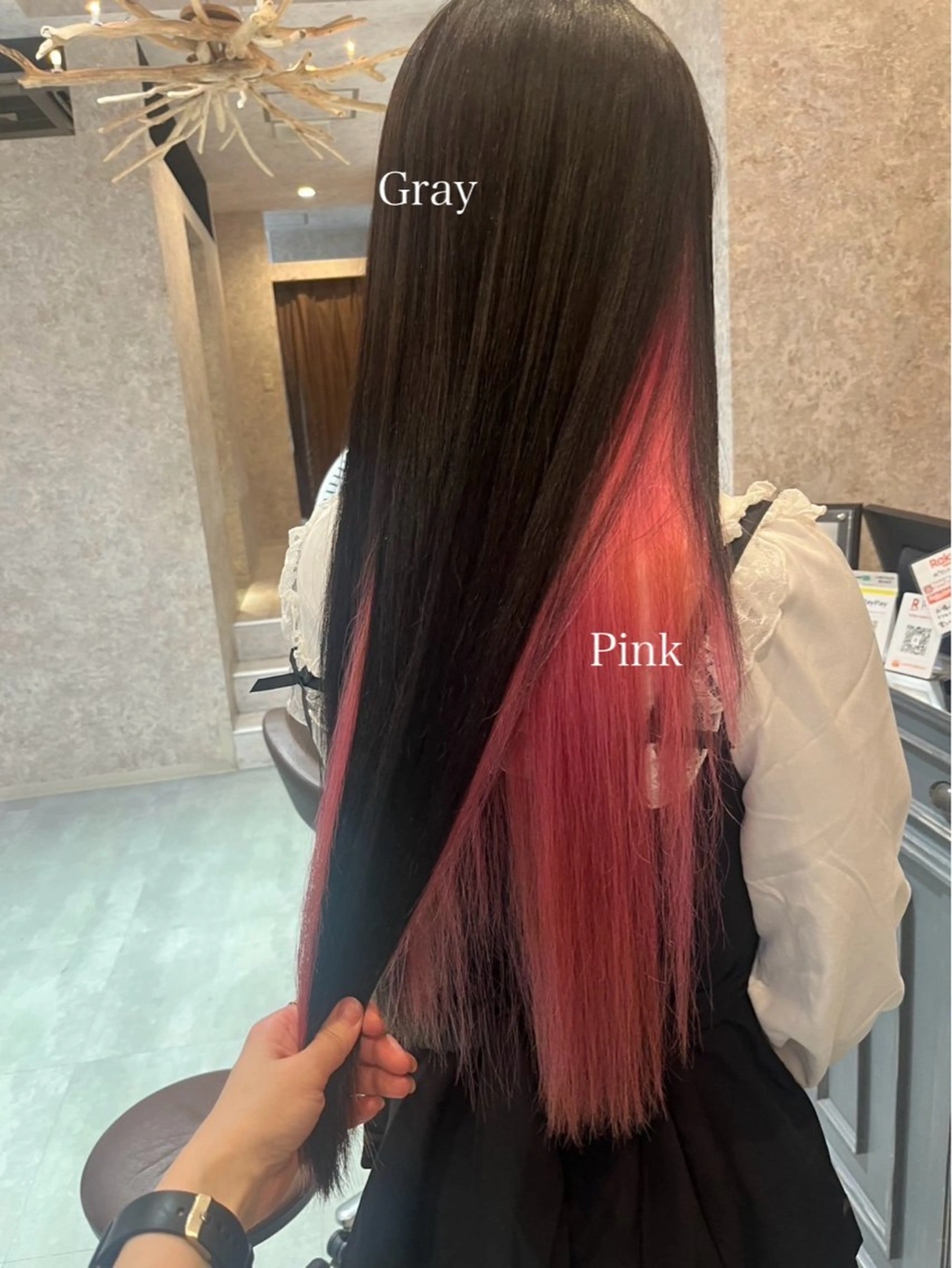 ロング カラー ベージュカラー ブリーチ ブルーカラー ダブルカラー グラデーションカラー Blanco Color&Careのヘアスタイル