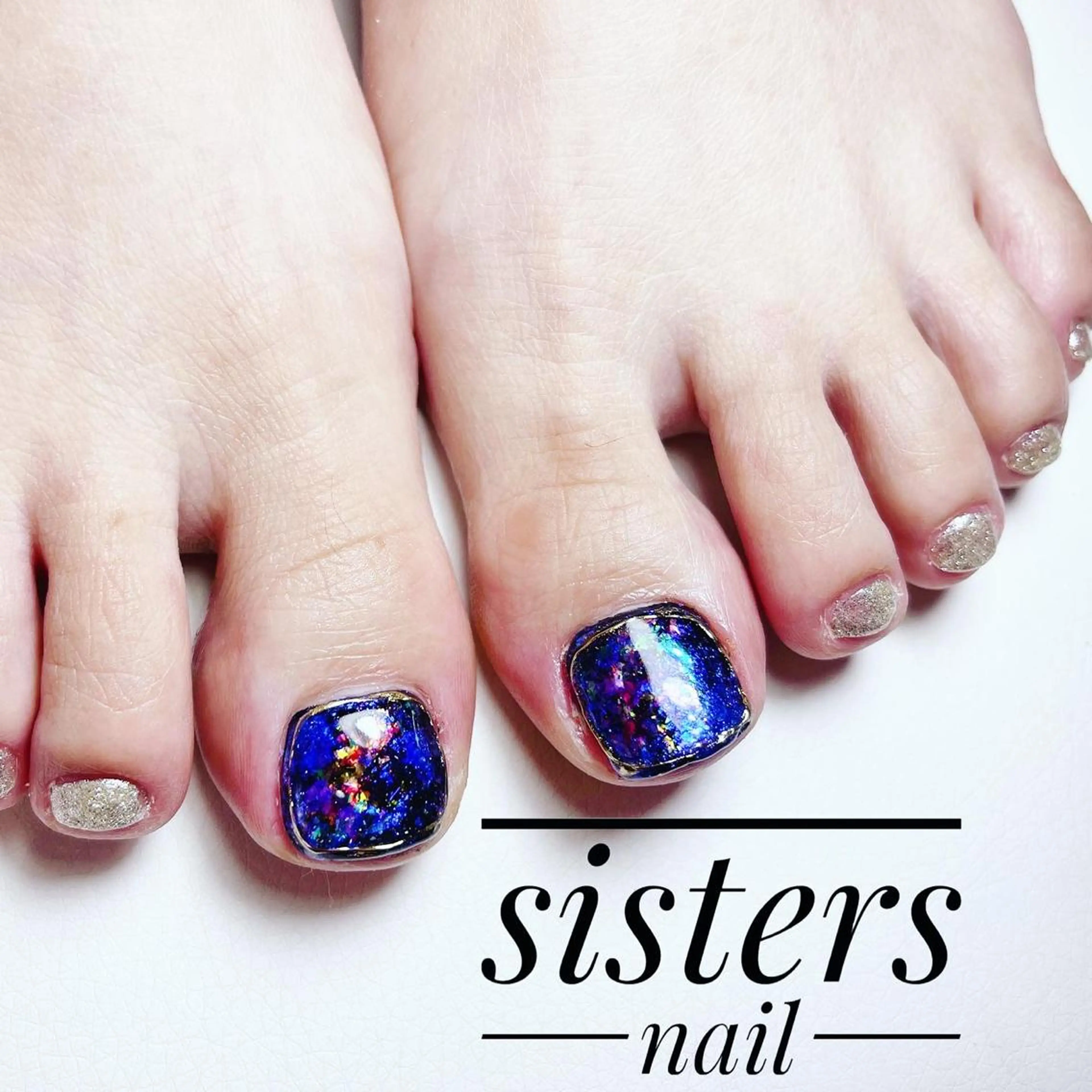 ネイル アートネイル フットネイル キラキラネイル ニュアンスネイル 夏ネイル sisters nail.fのネイルデザイン