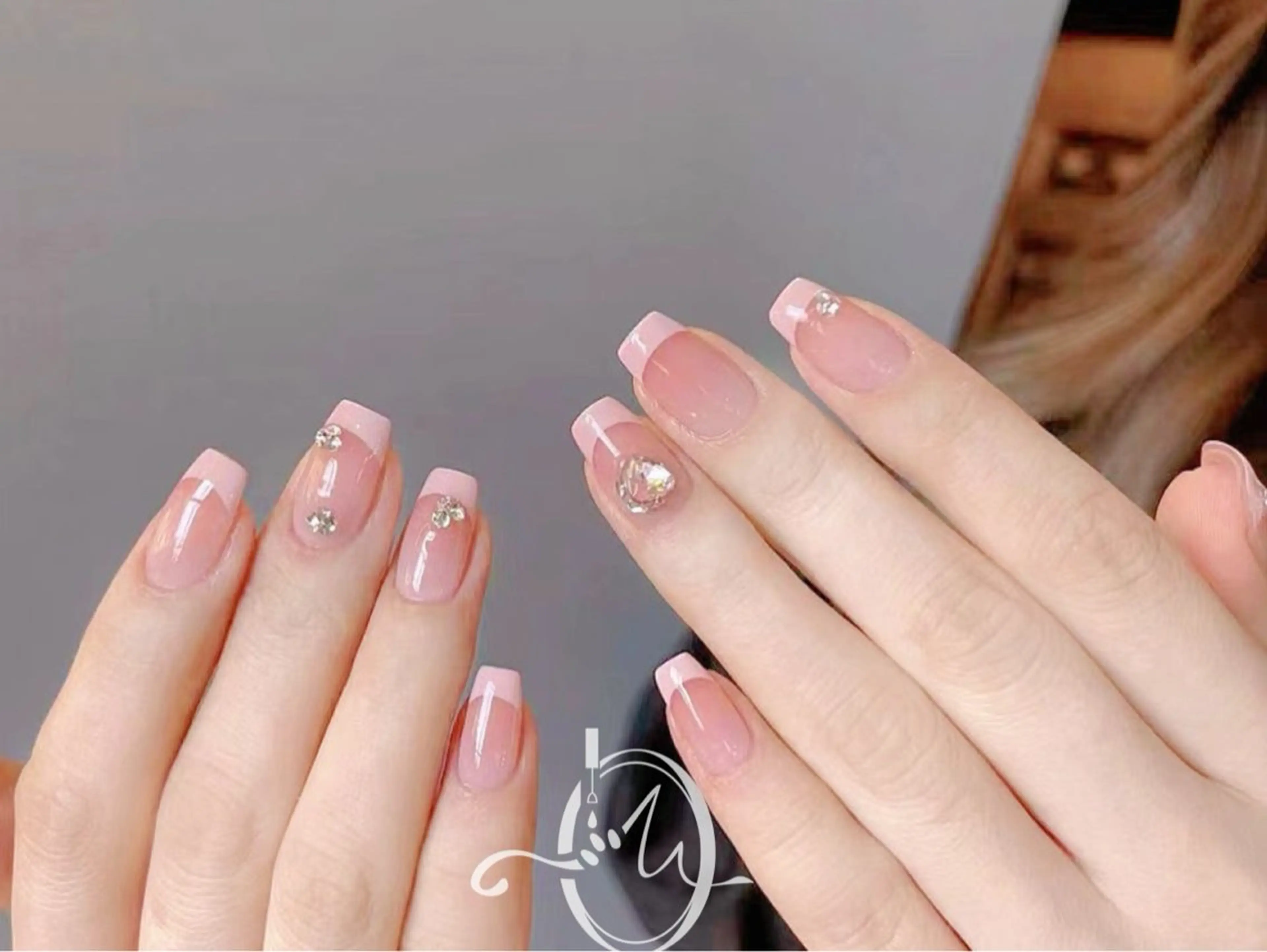 ネイル 長さ出し フットネイル ジェルネイル 韓国ネイル マグネットネイル ハンドネイル MoreGlam Nailsのネイルデザイン