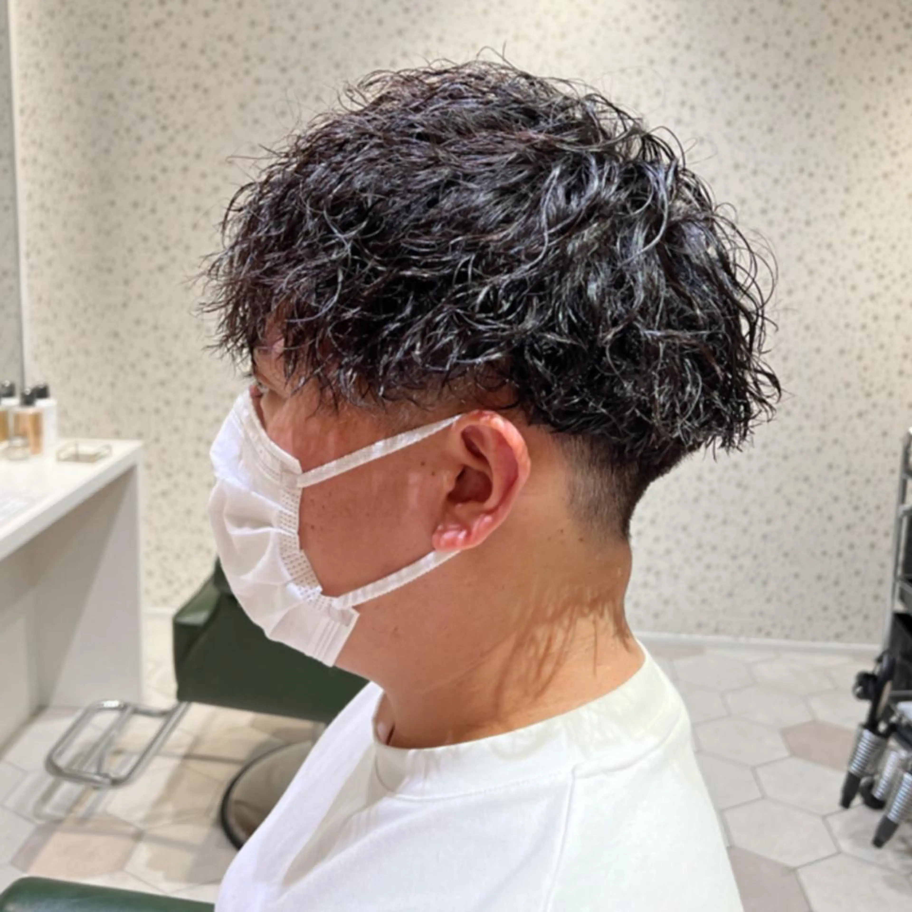 ショート パーマ メンズ 桑原 希吏のヘアスタイル