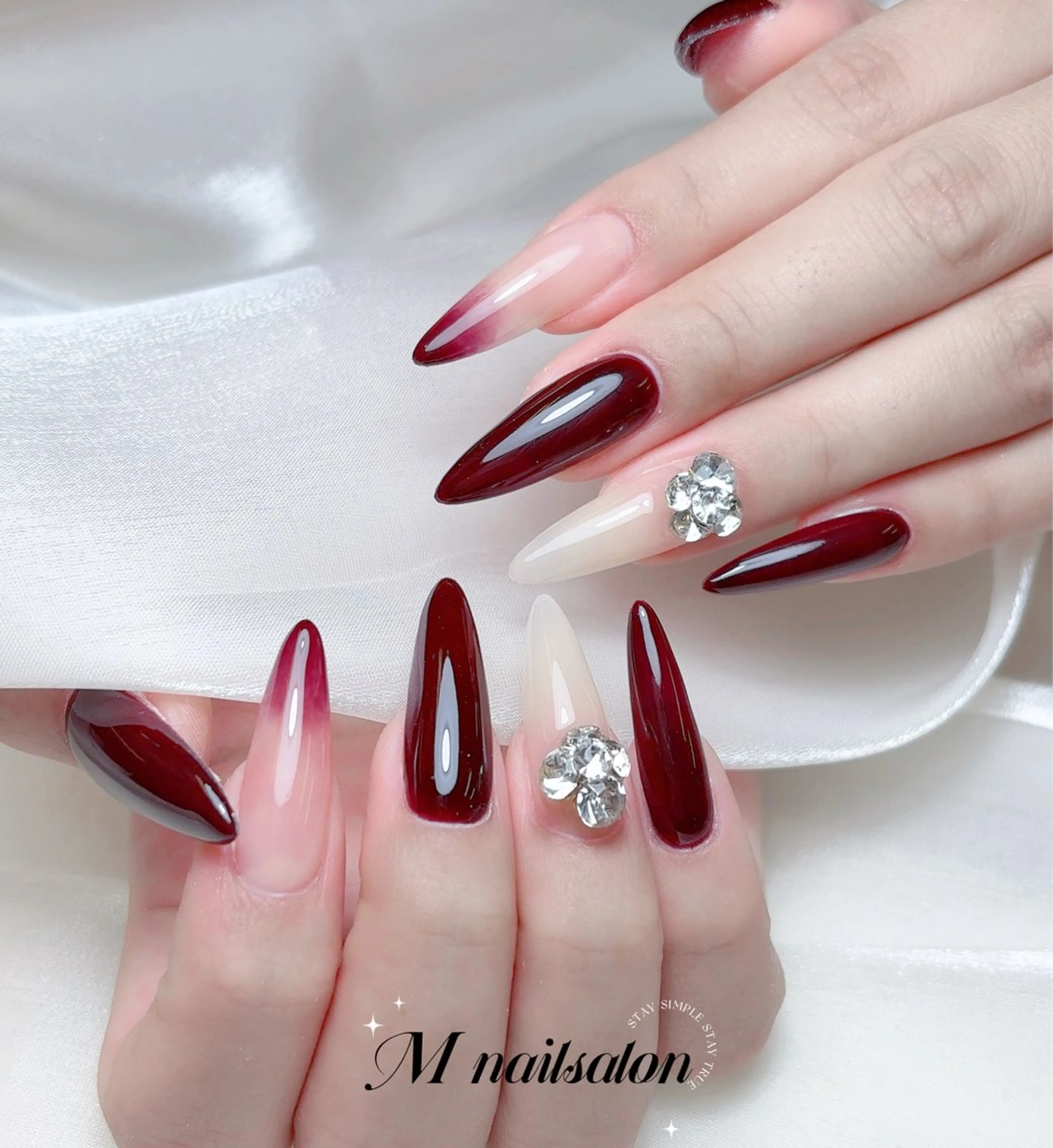 ネイル M🌷nail 長さだし専門店のネイルデザイン