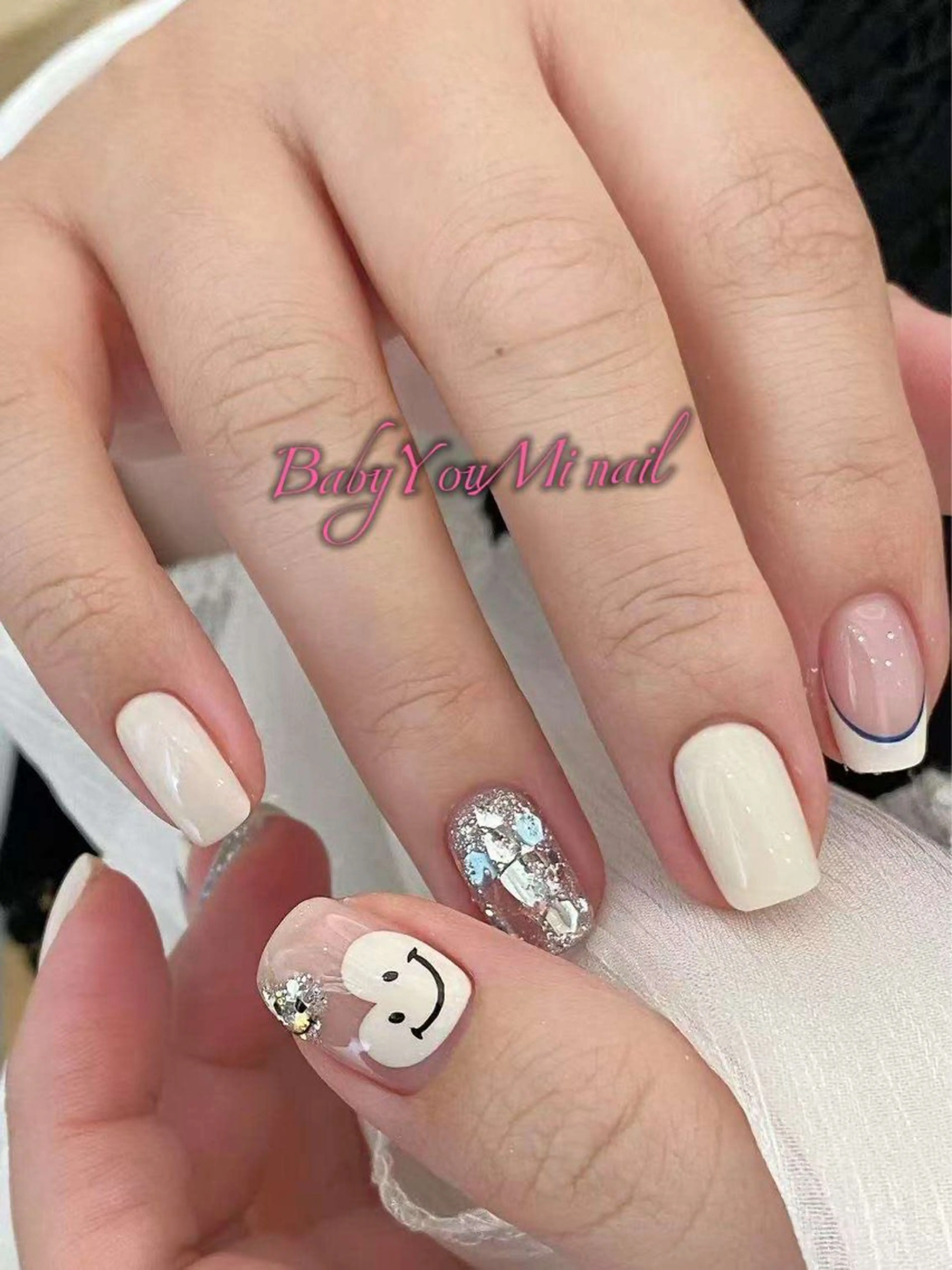 ネイル オーロラネイル フラワーネイル フットネイル フレンチネイル ジェルネイル ハンドネイル 相沢 さやかのネイルデザイン