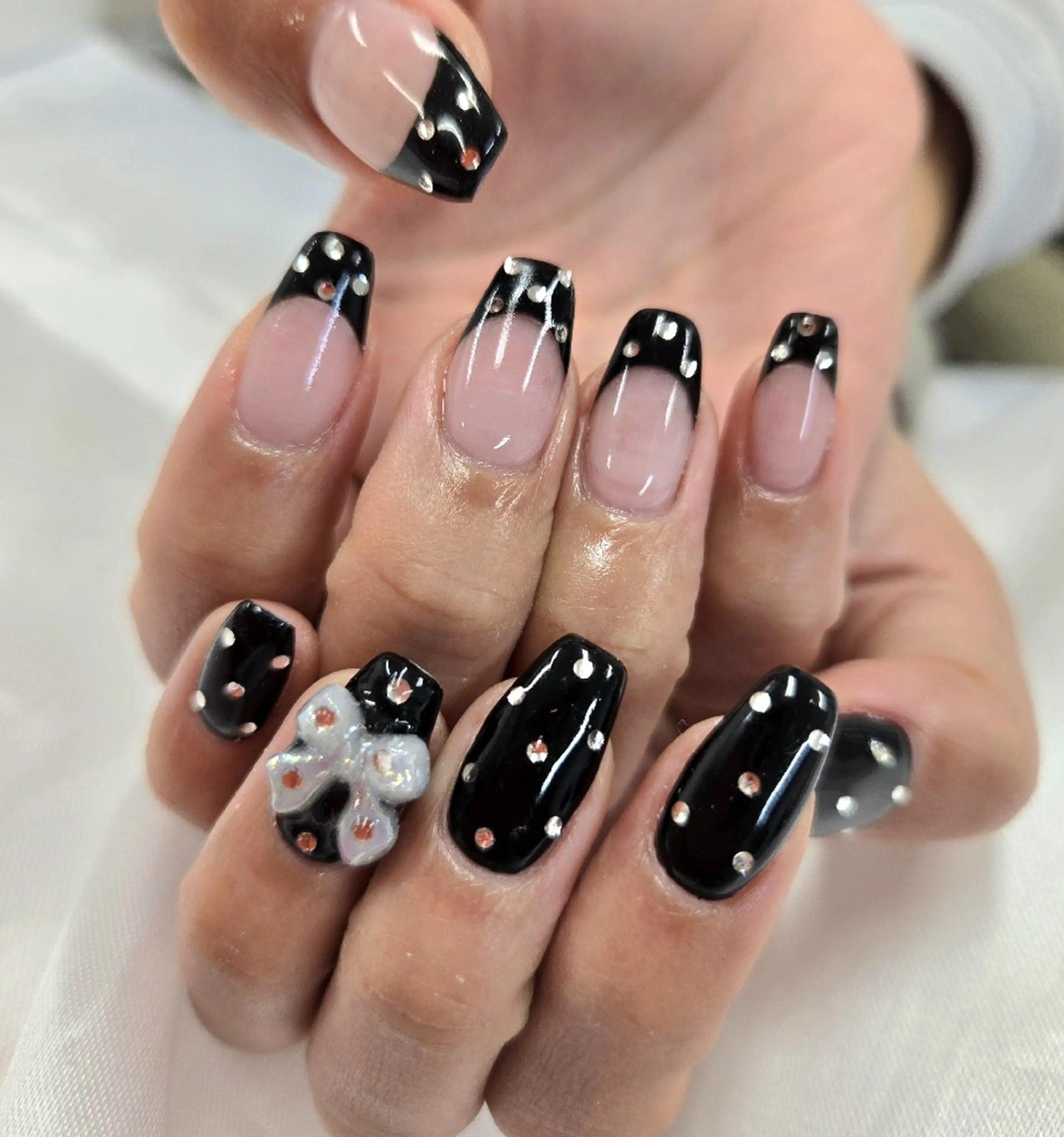 ネイル アートネイル オーロラネイル チークネイル ジェルネイル グラデーション ハンドネイル 河野ちえ (雑誌掲載サロン)のネイルデザイン